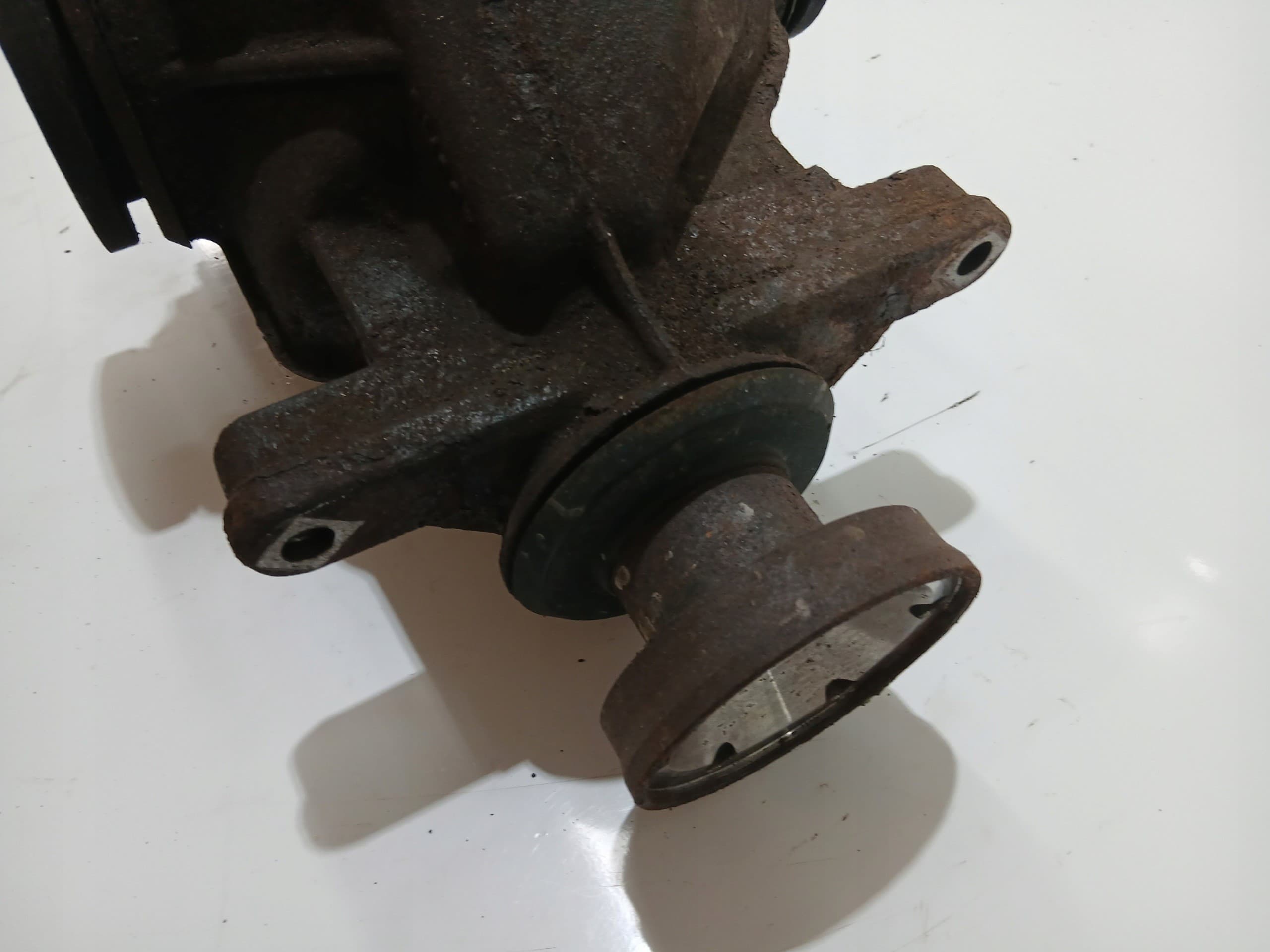 Puente diferencial BMW E60 E61 N62B44A 7539901 3.38 usado 4