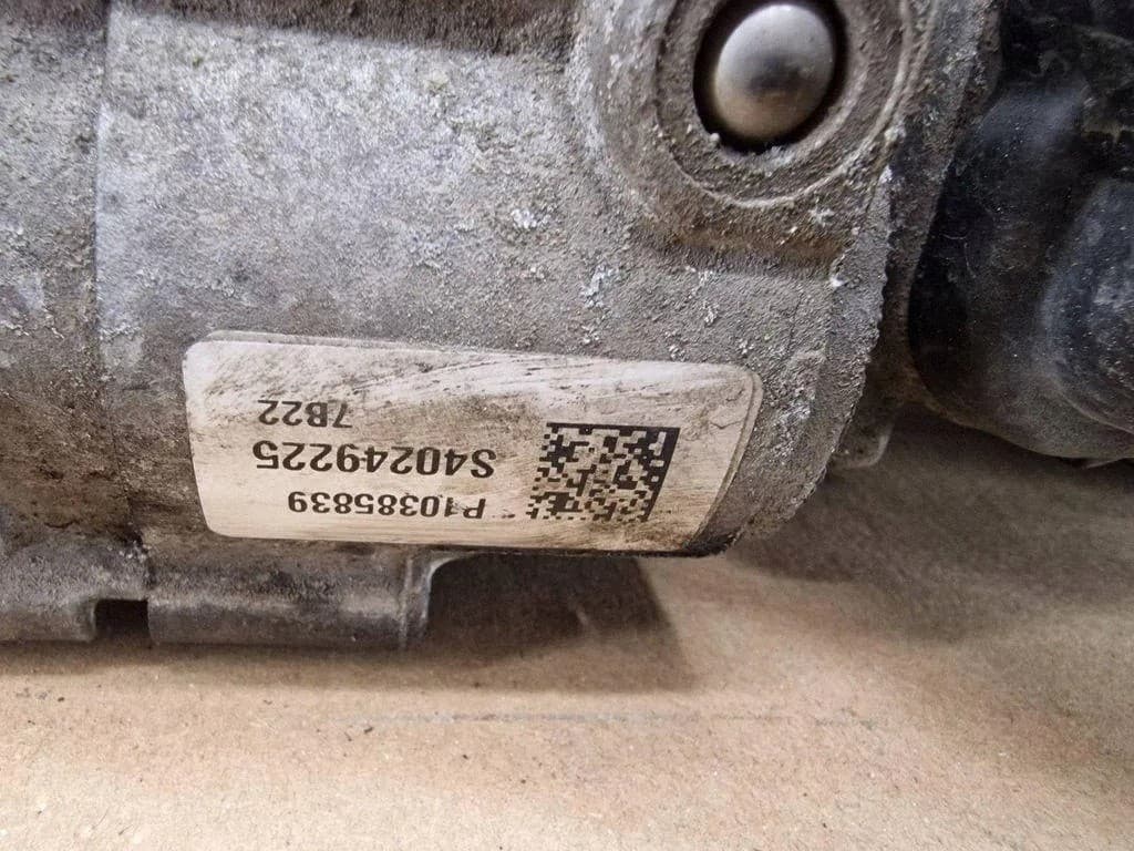 Reductor trasero Volvo XC90 II 4585384 2.0L diésel 173kW 2018 usado 9