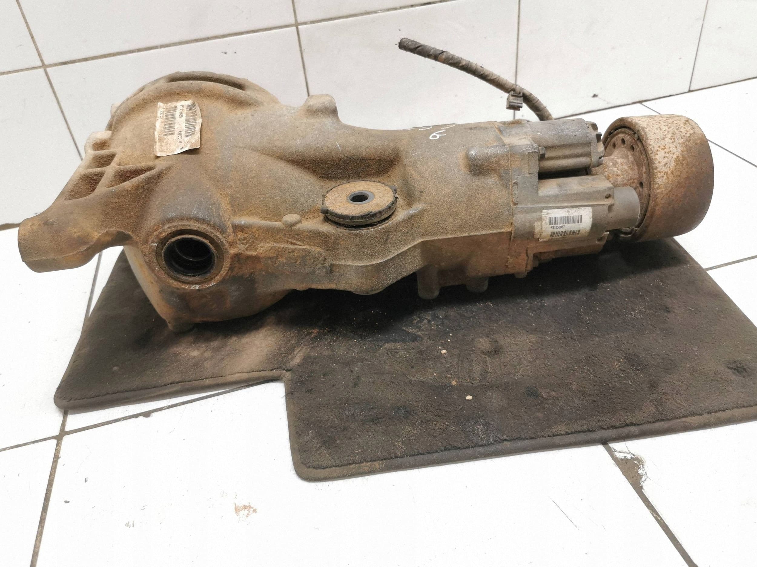 Diferencial trasero Volvo XC70 2011 6520116290 usado