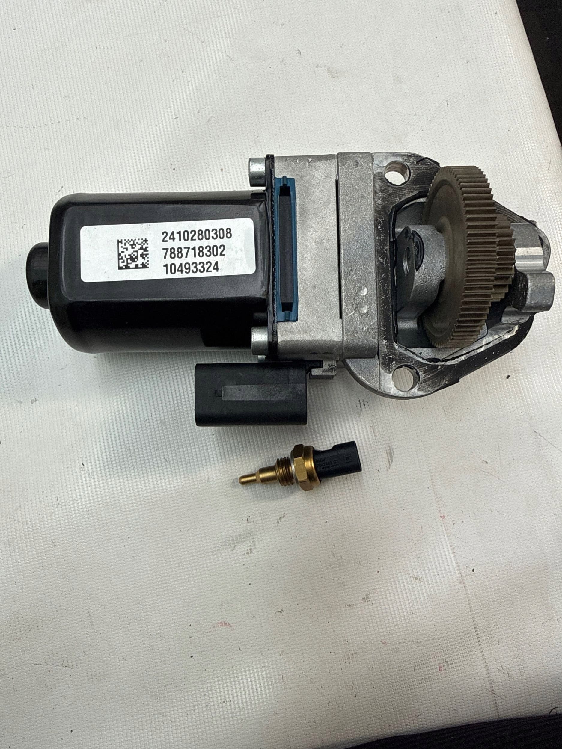 Diferencial delantero BMW M2 G87 10493324 usado