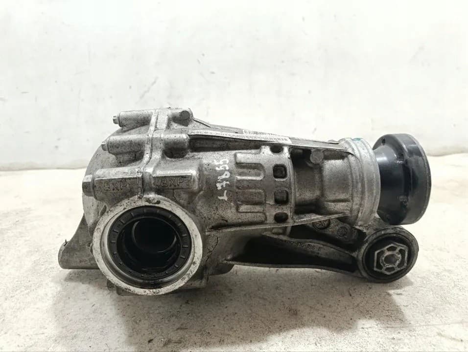 Reductor delantero Mercedes-Benz A1673305200 2022 usado 5