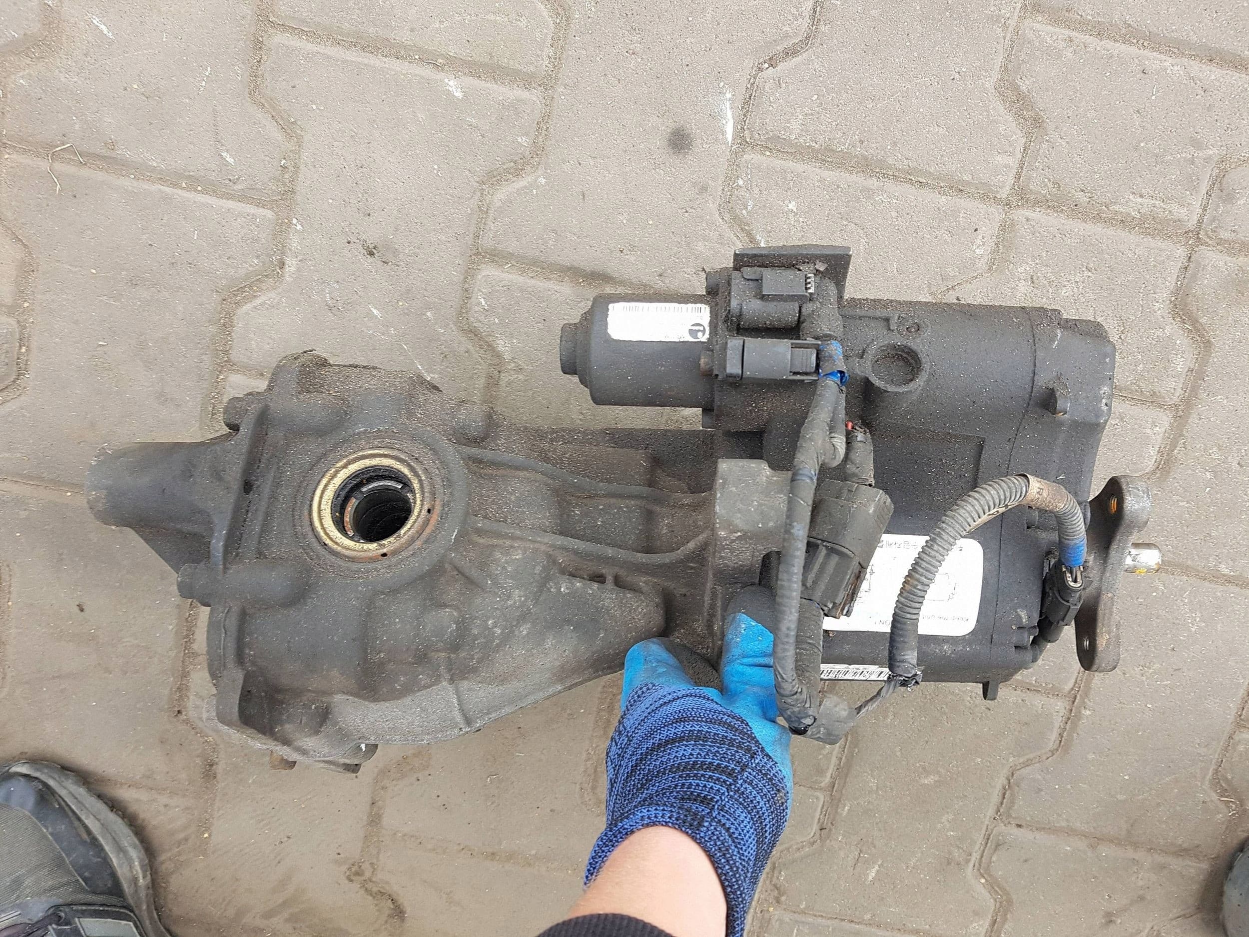 Puente Diferencial Trasero Hyundai IX35 2.0 CRDI 2010-2015 usado 4