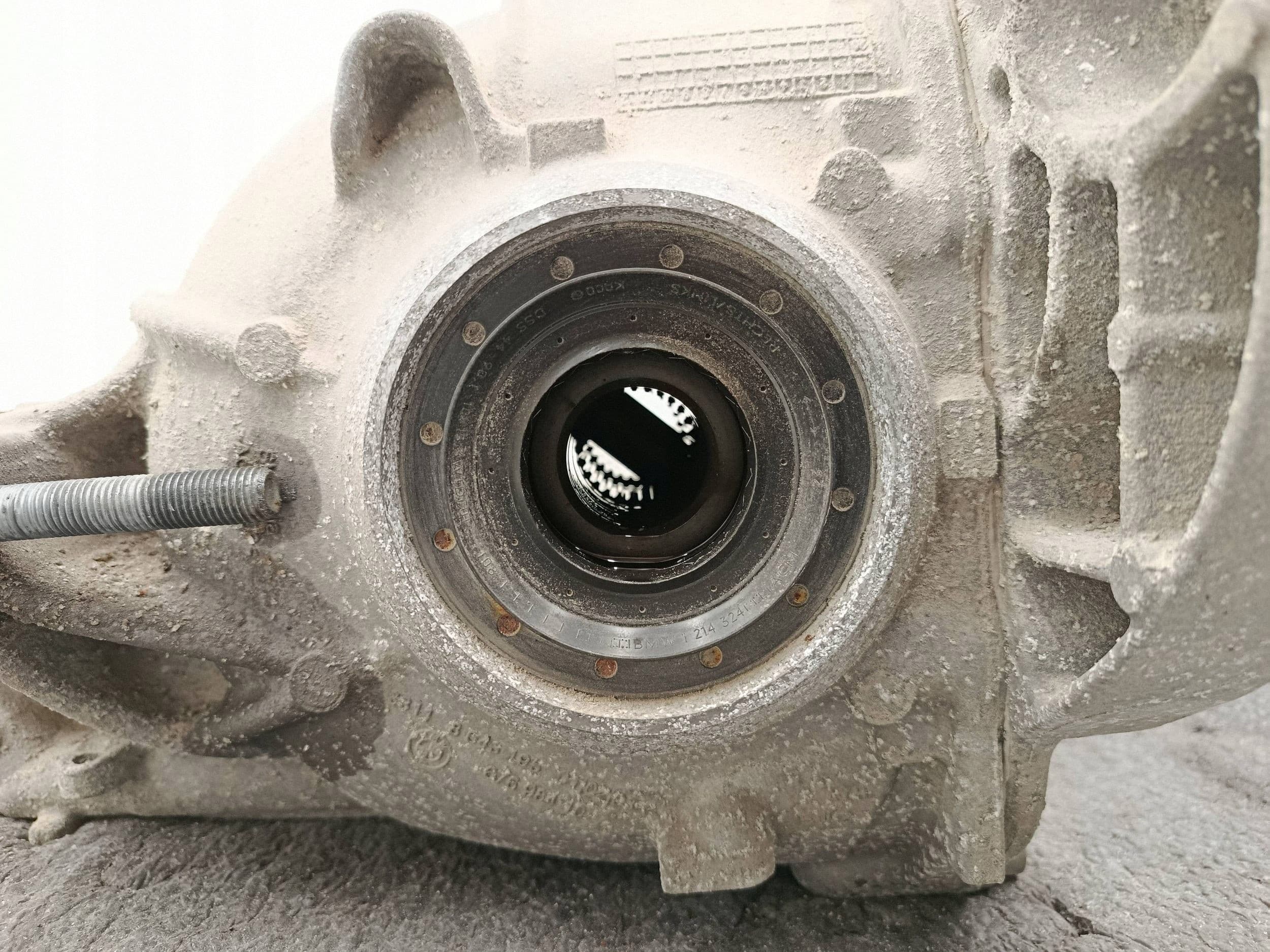 Diferencial Trasero BMW X3 G01 8686219 usado 7
