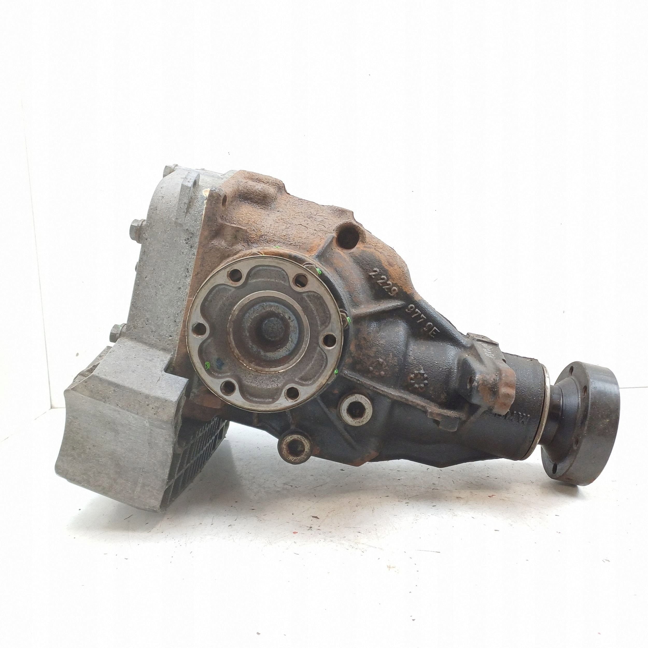 Diferencial trasero BMW M5 2005 2282602 usado