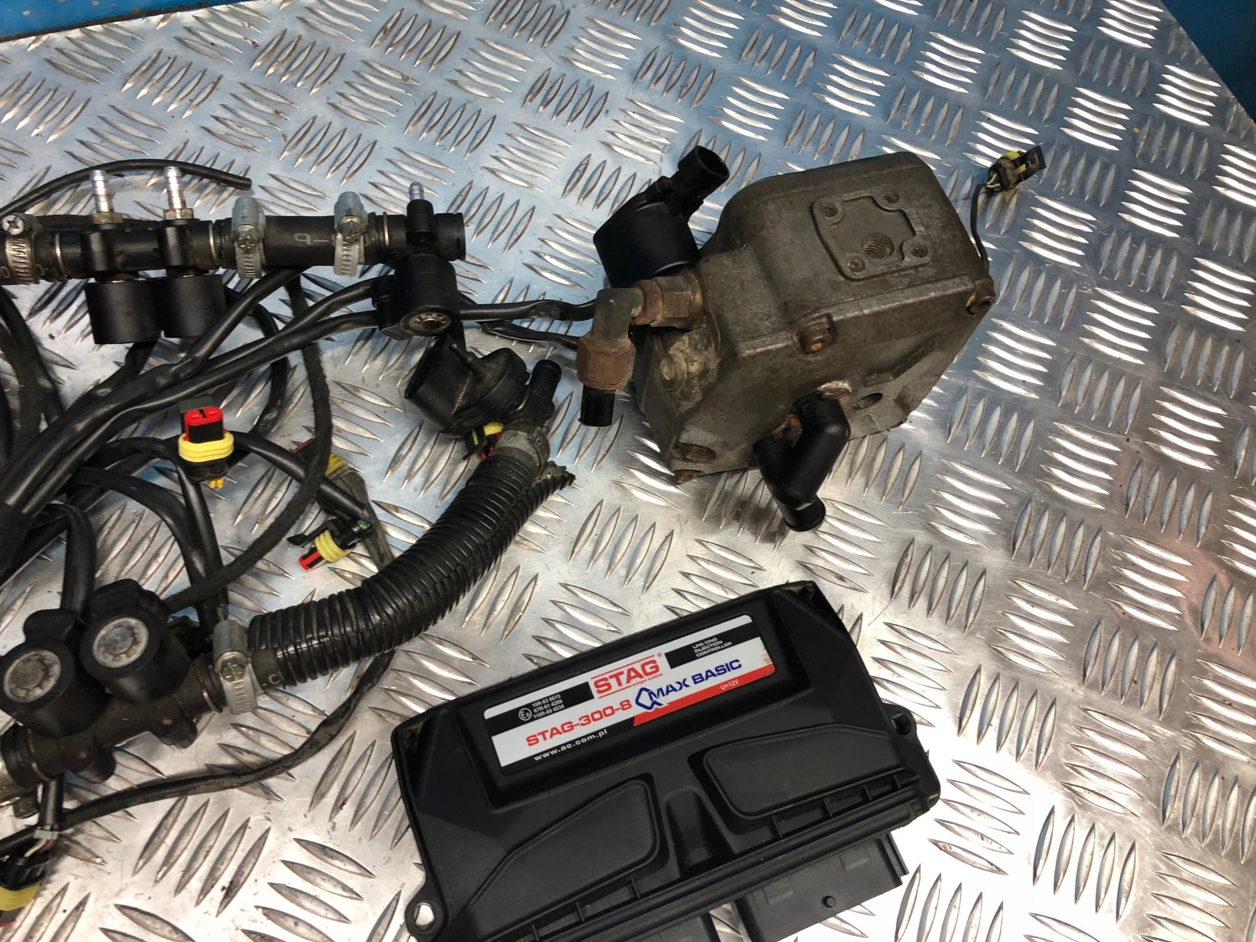 Instalación de Gas Glp Stag para 8 Cilindros V8 usado 4