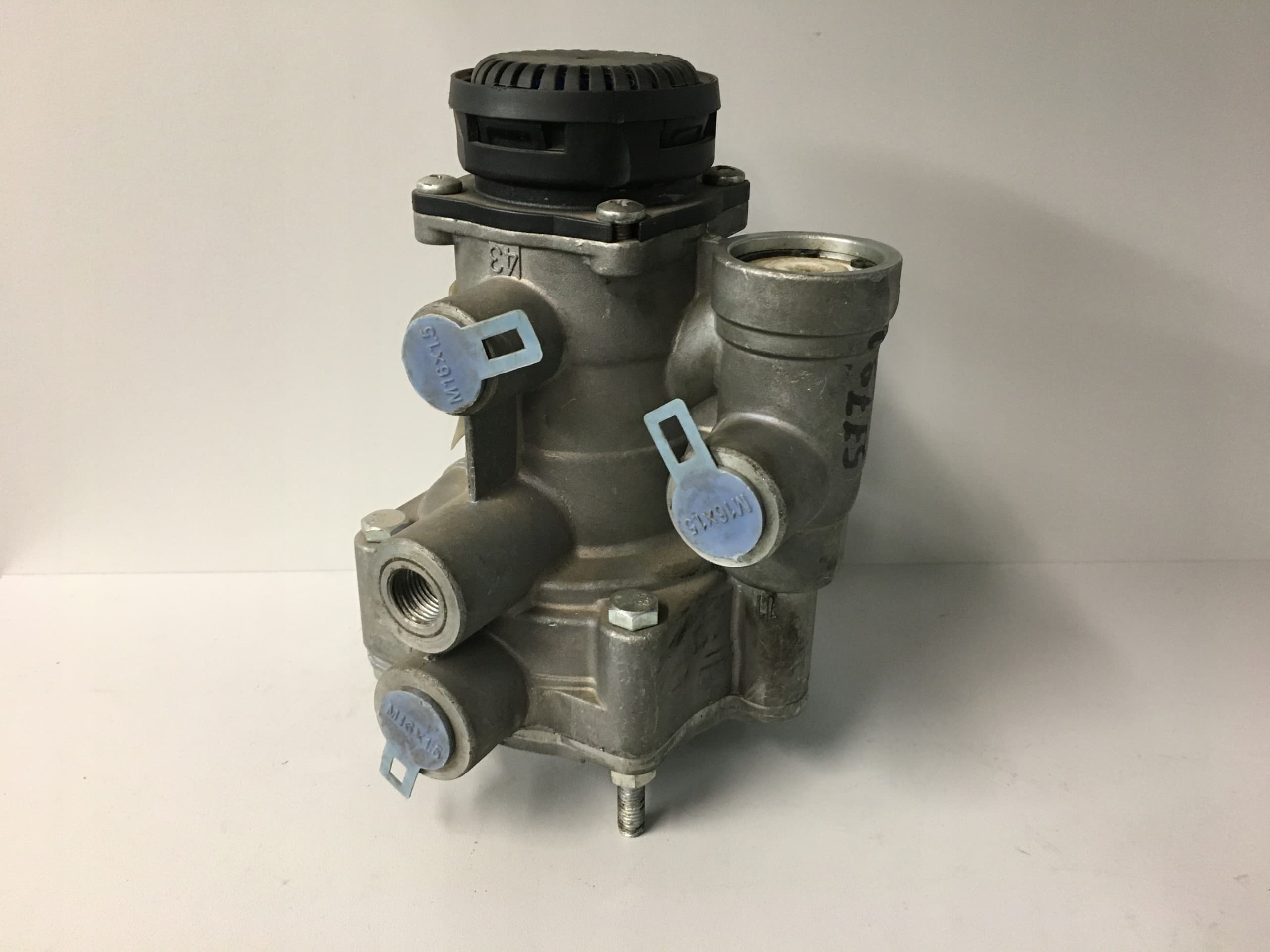 Válvula de Control para Remolque Scania AC597A nuevo