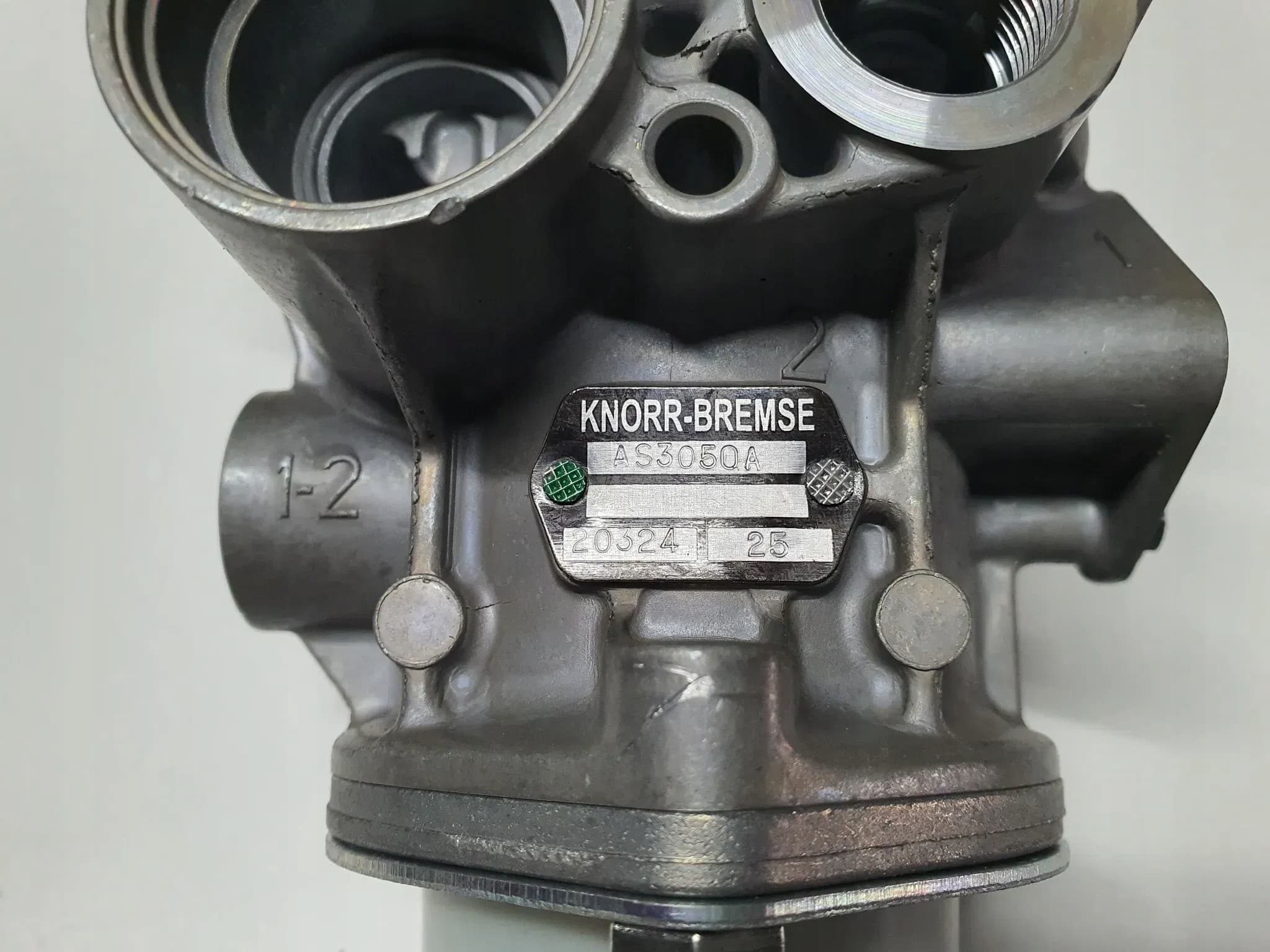 Válvula de Freno de Remolque Knorr-Bremse AS3050A nuevo 3