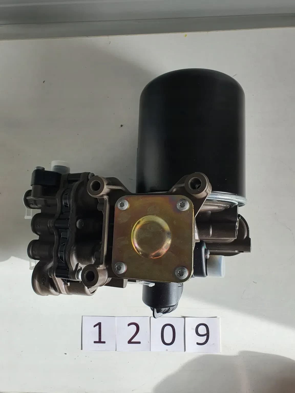 Unidad de Preparación de Aire Knorr-Bremse K043830N00 nuevo 7