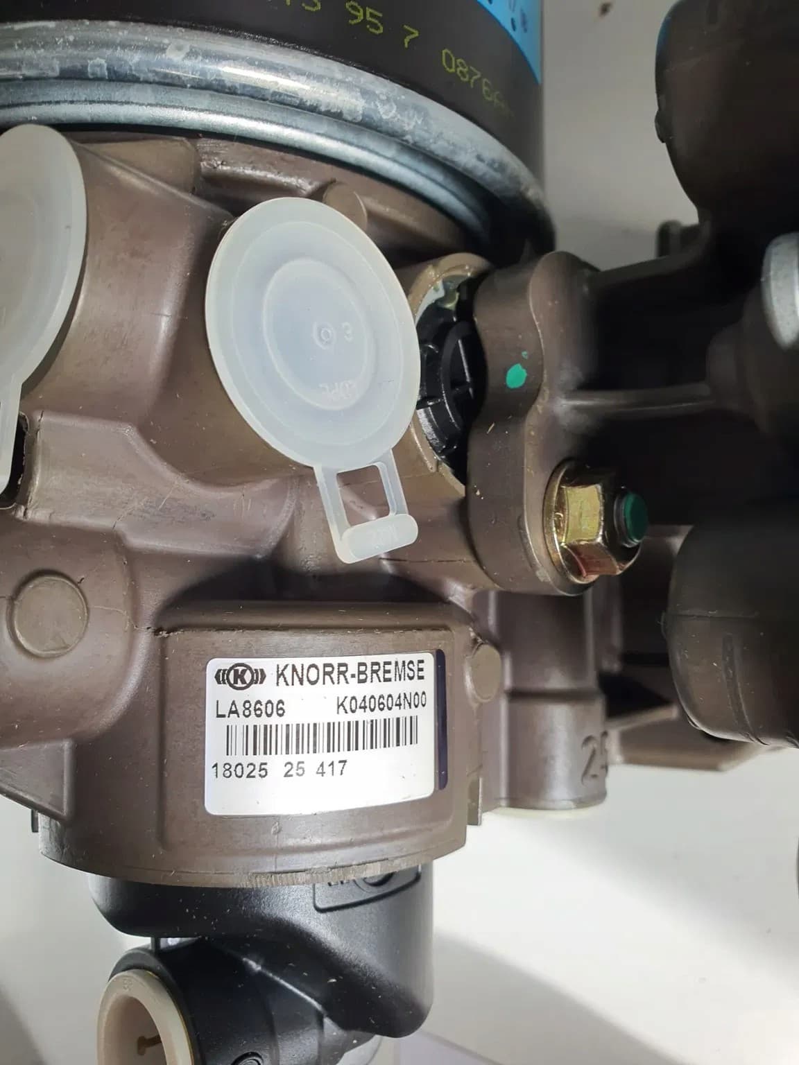 Unidad de Preparación de Aire Knorr-Bremse K043830N00 nuevo 11