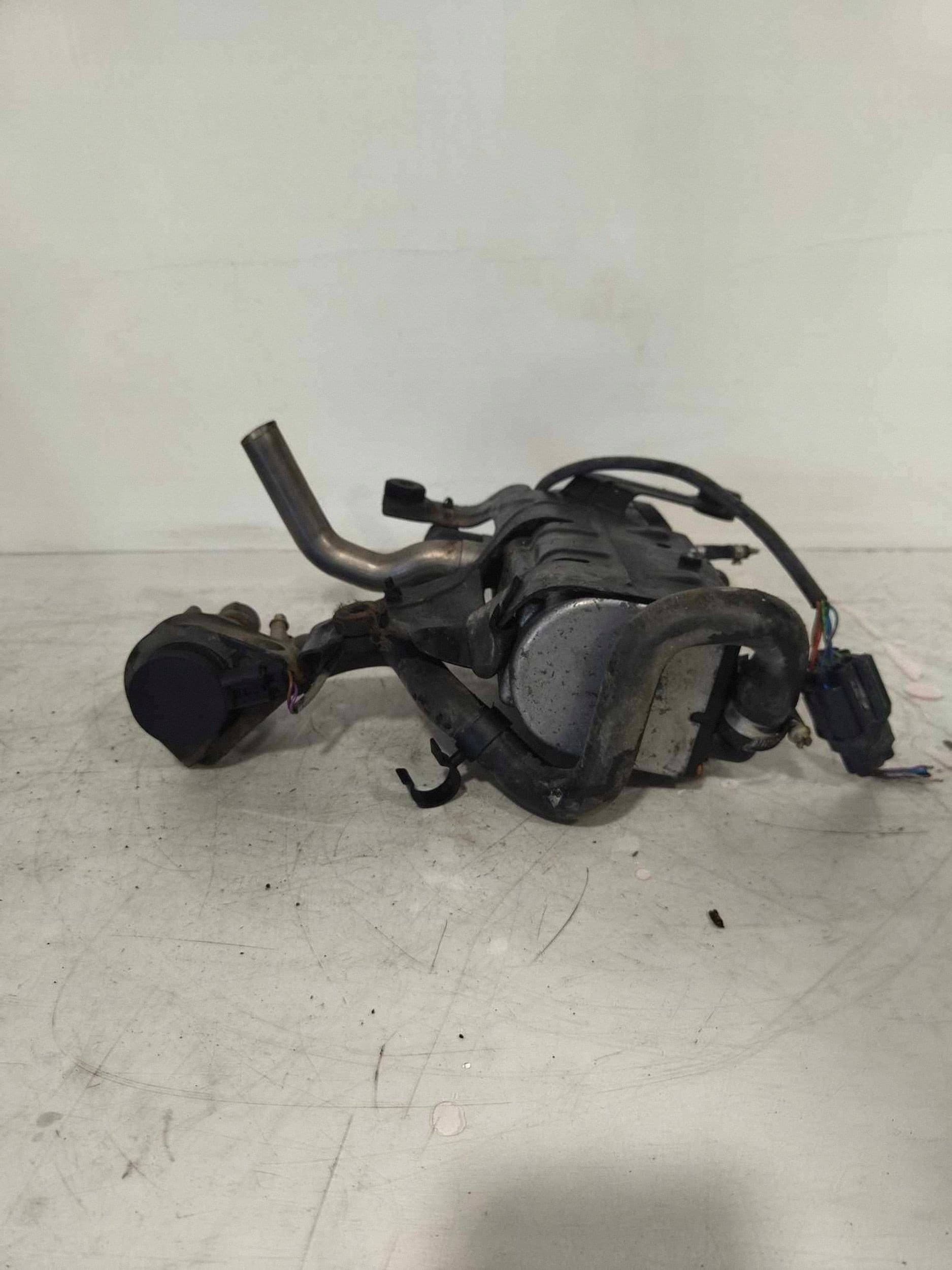 Calefactor estacionario (Webasto) Audi A6 S6 C6 4F E1000023 usado 3