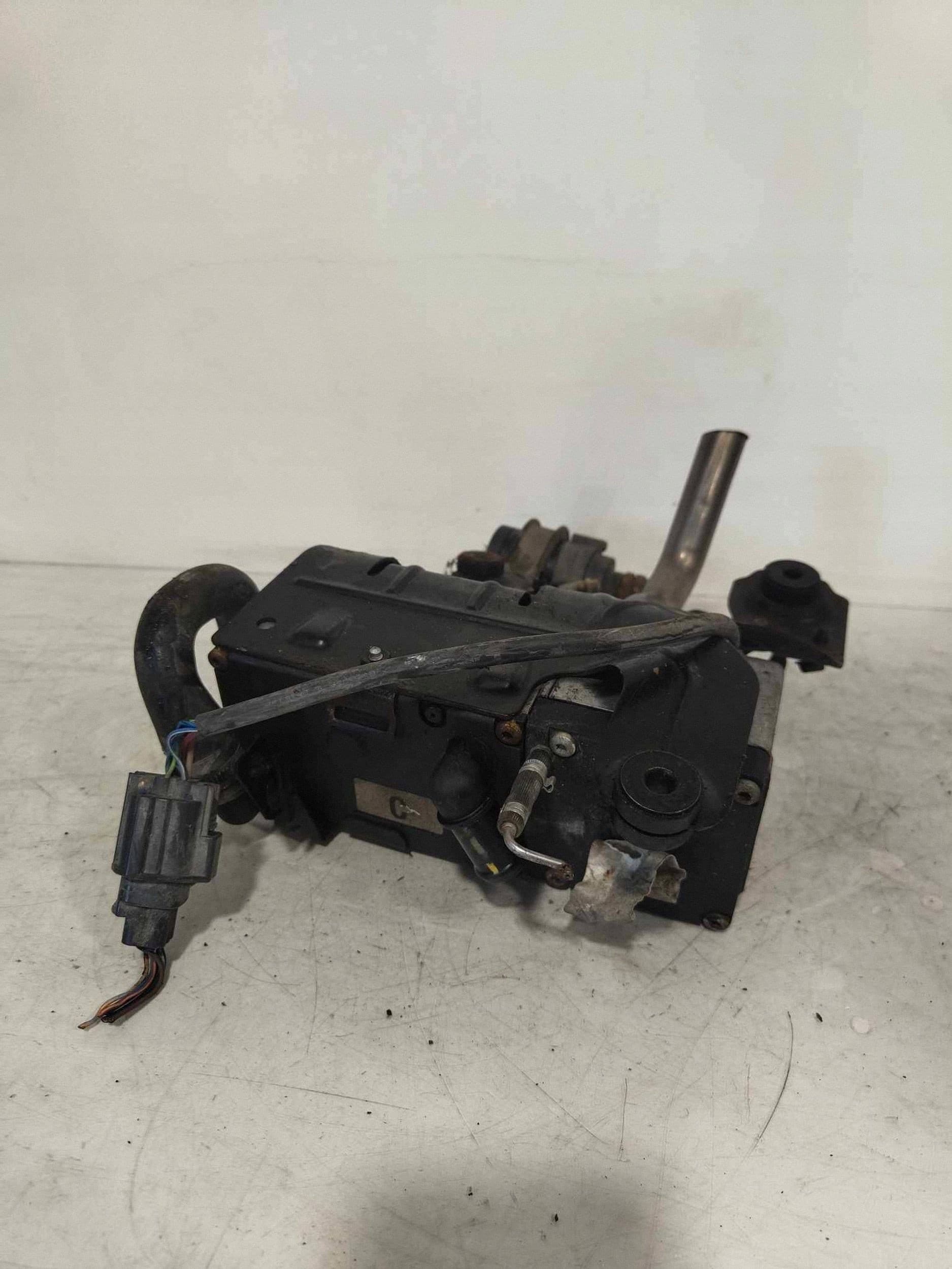 Calefactor estacionario (Webasto) Audi A6 S6 C6 4F E1000023 usado 4