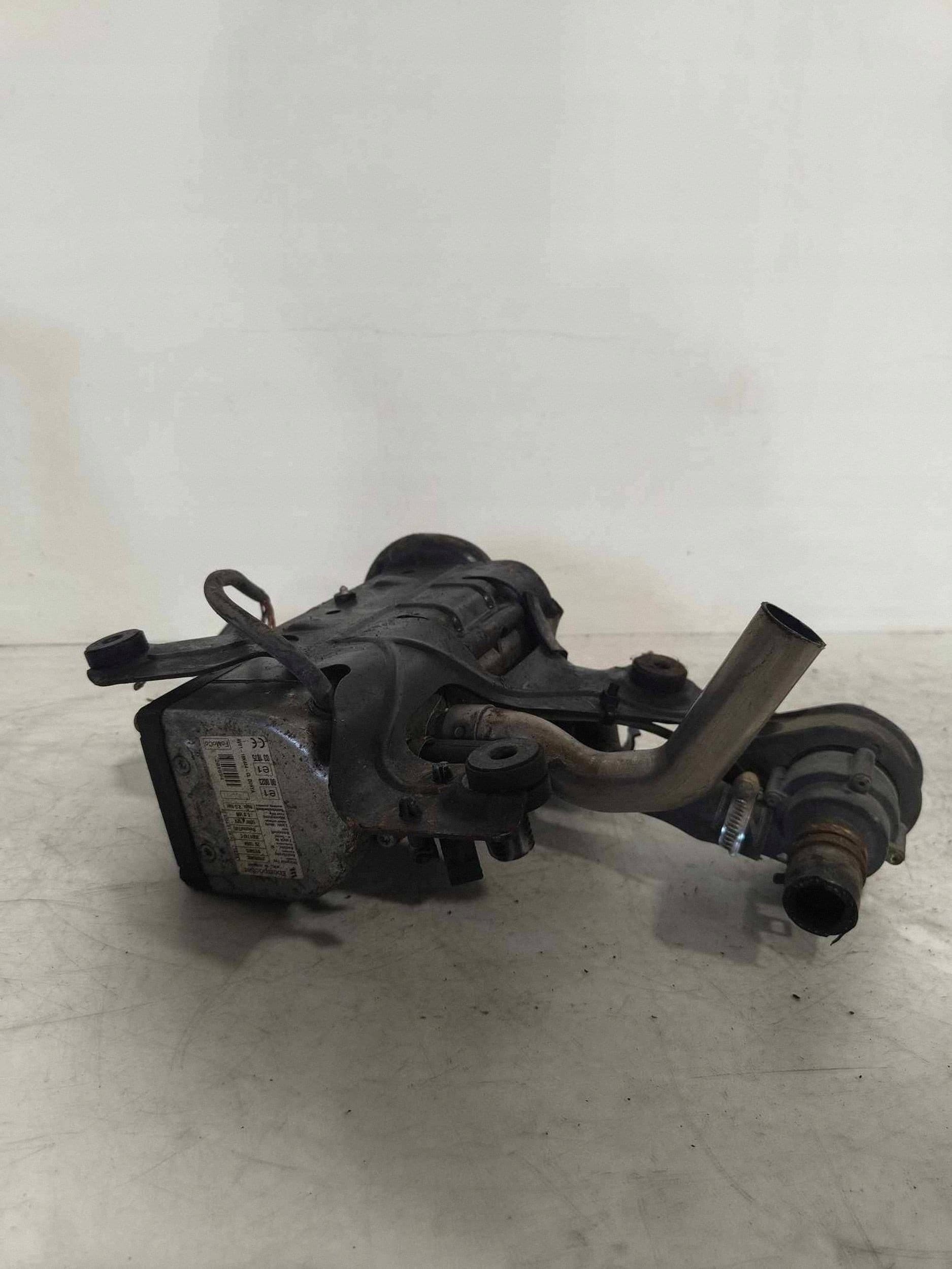 Calefactor estacionario (Webasto) Audi A6 S6 C6 4F E1000023 usado 7