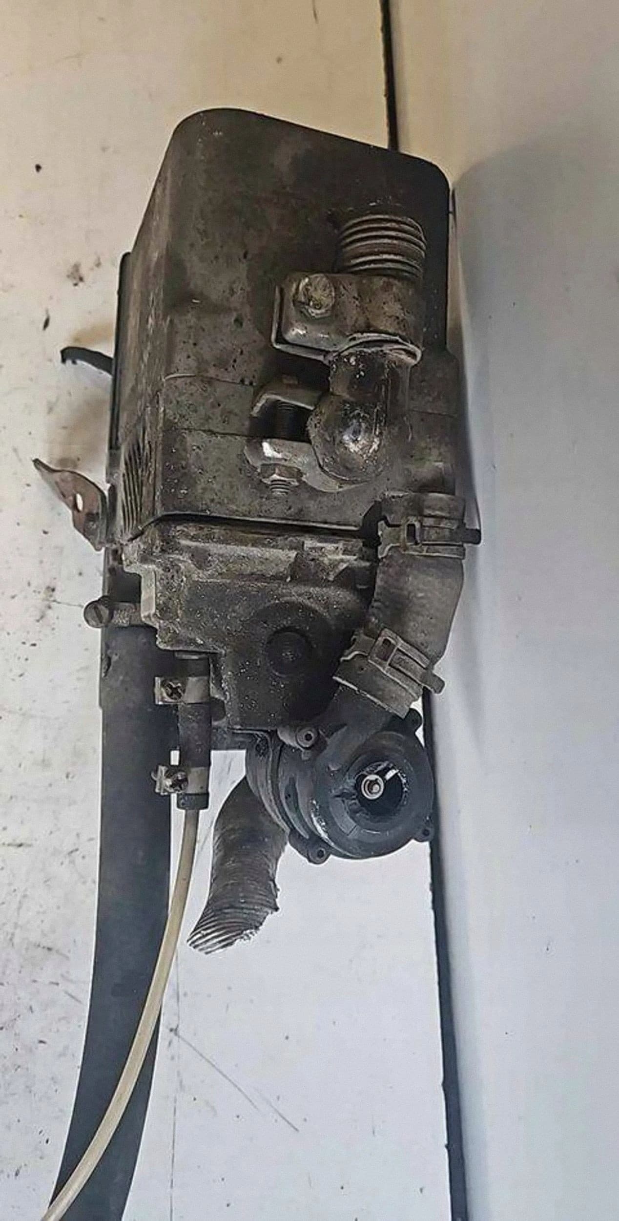 Calefactor estacionario (Webasto) Subaru Impreza Iii 89073N usado 4