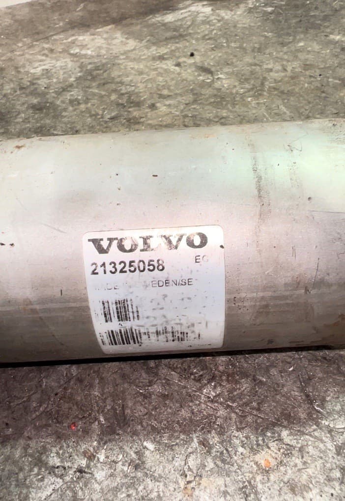 21325058 Volvo Calentador de agua usado