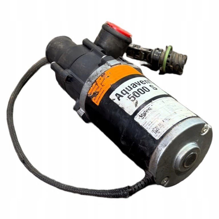 Bomba de Circulación de Refrigerante Volvo 1302710A usado 5