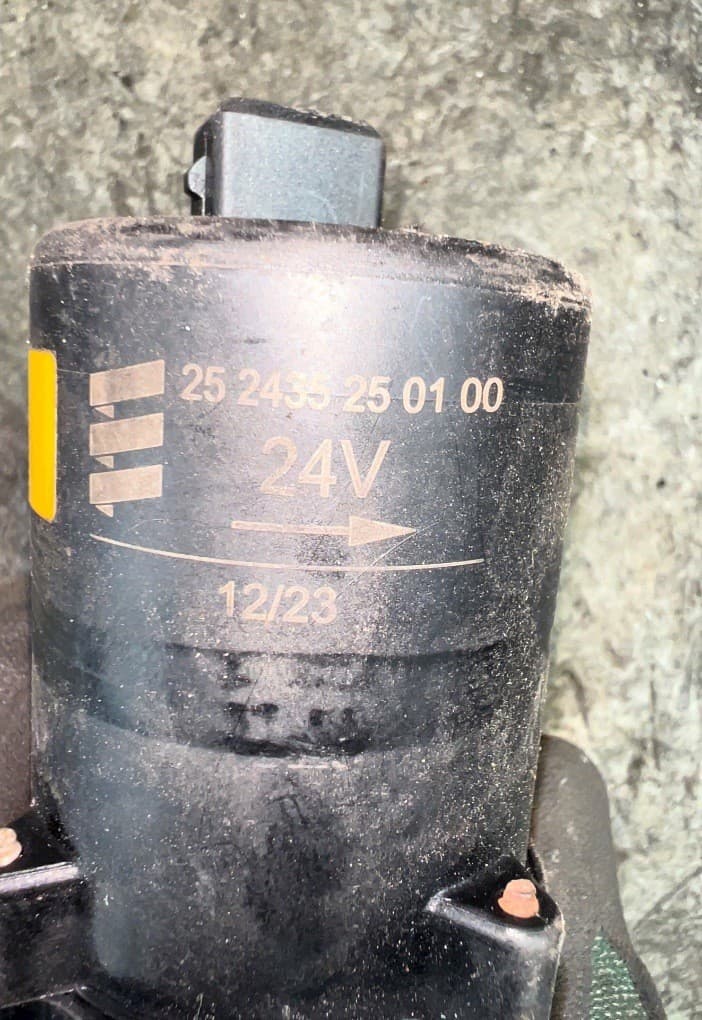 Calentador de Agua Man A9608303437 usado