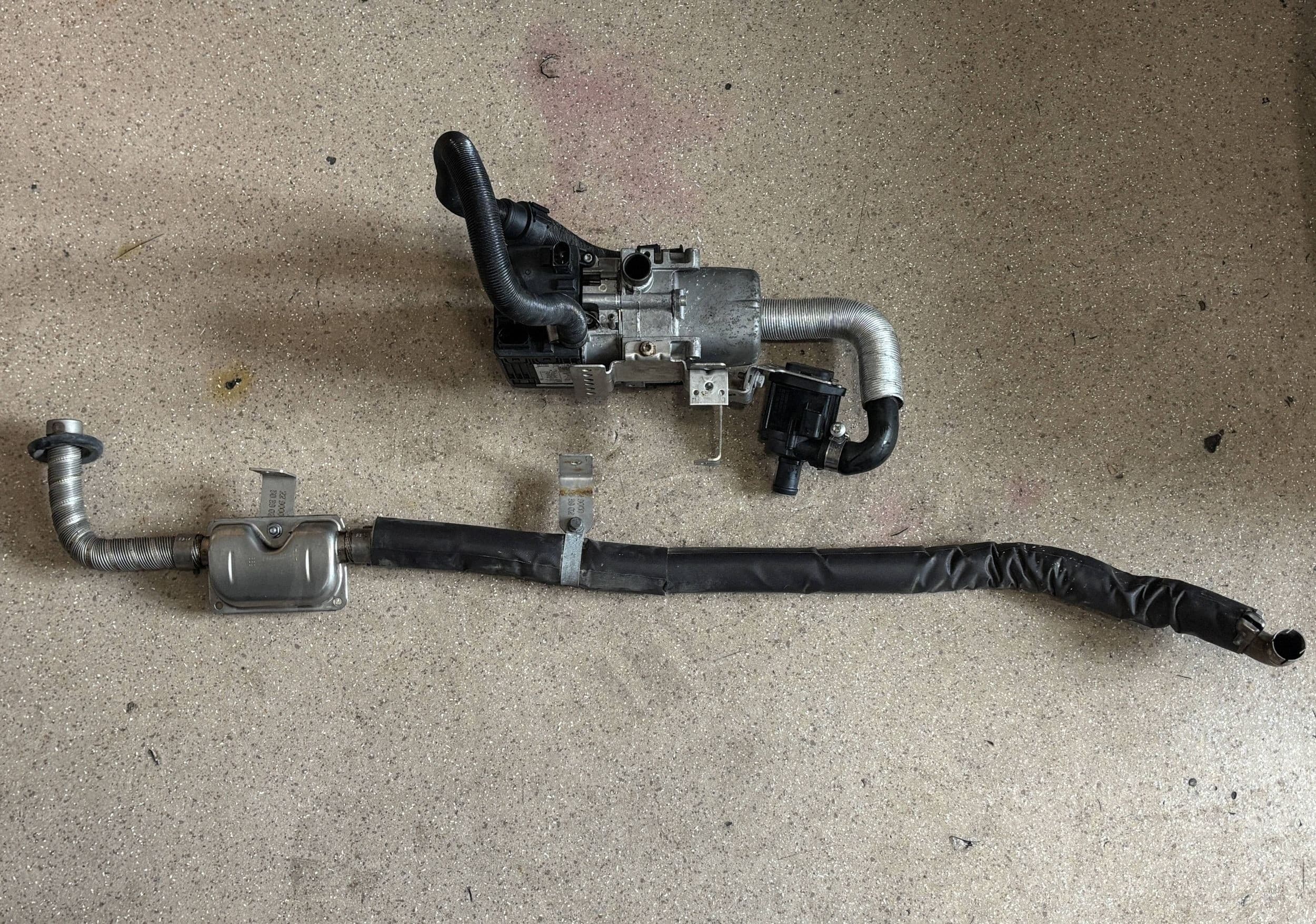 Calefactor estacionario (Webasto) Kia Sorento IV 705564030 usado