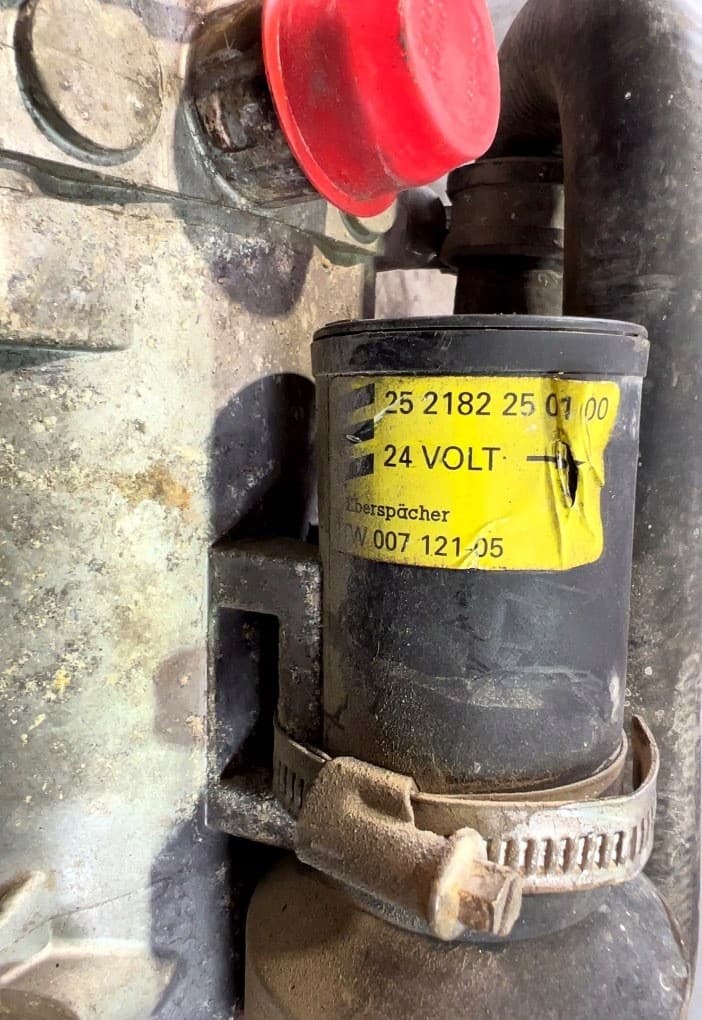 1857080 Calentador de Agua Scania usado 7