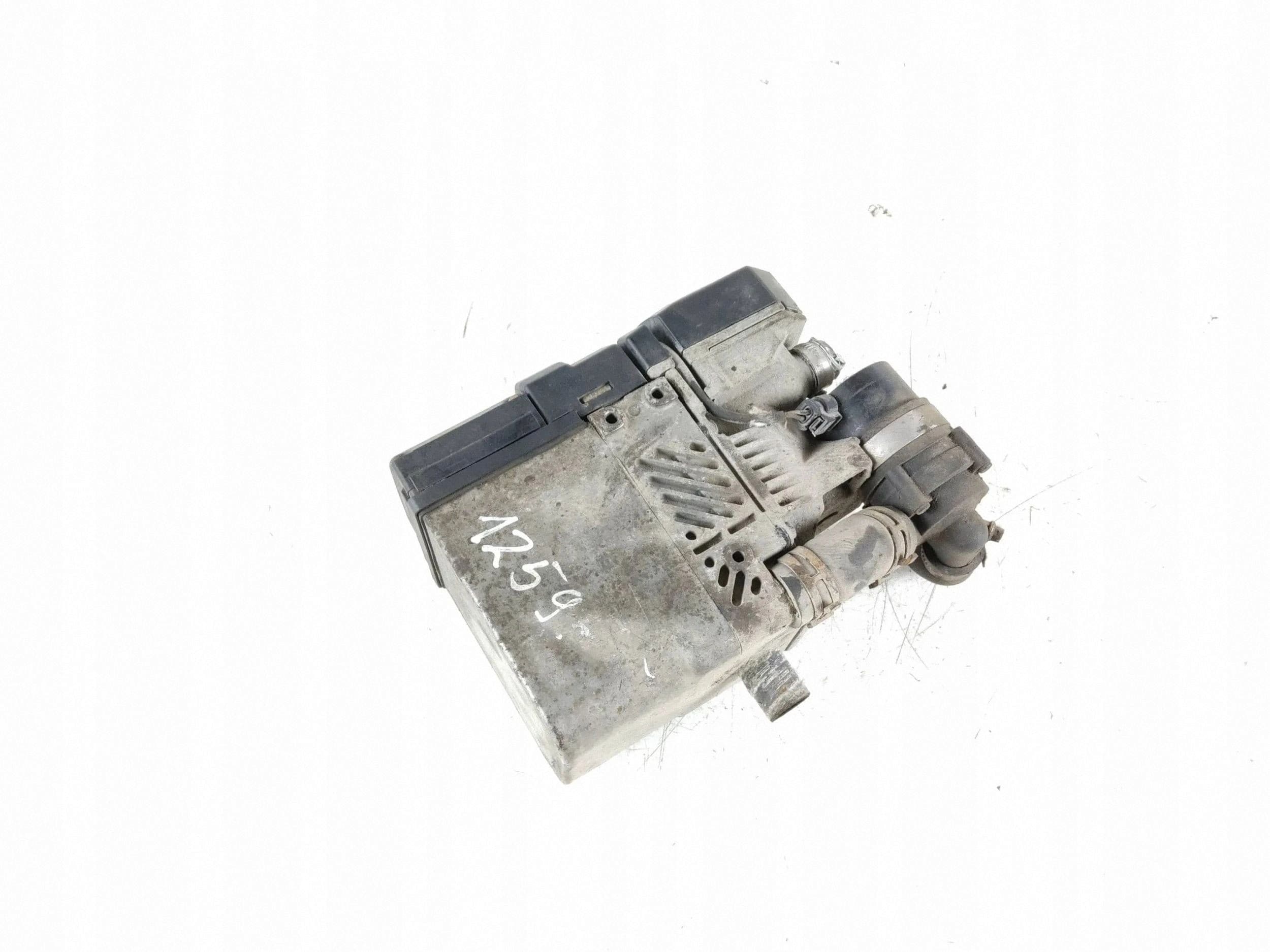 Calefactor auxiliar Nissan NV400 2014 (Webasto) 11421441423 usado