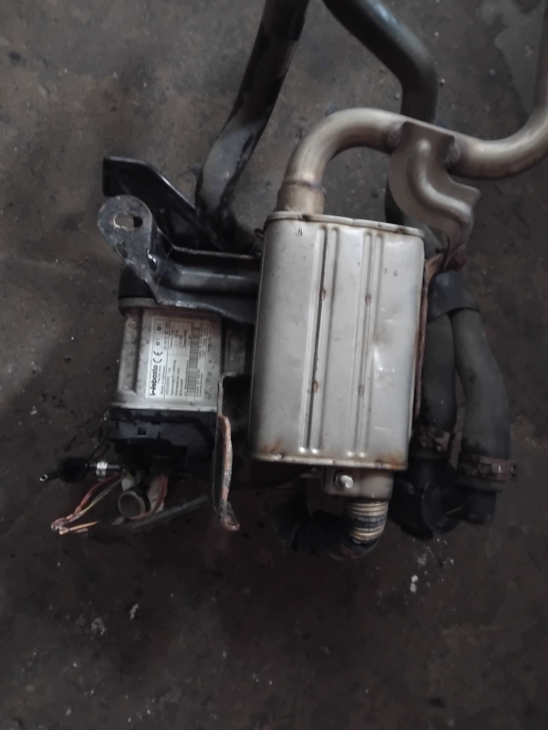 Calefactor estacionario Webasto VW Passat 3C0815005Ab usado 5