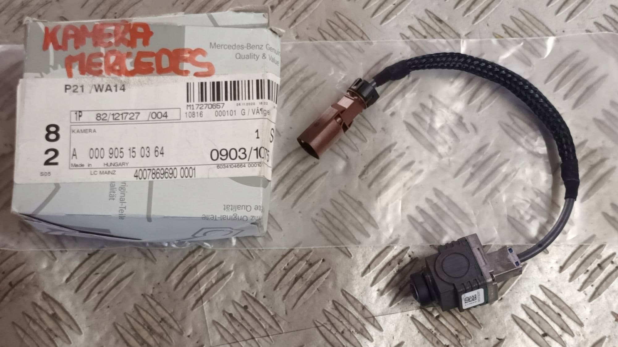 Cámara de Reversa Mercedes-Benz C W205 A0009051503 Original nuevo