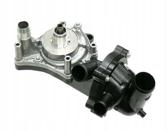 Bomba de agua original para motor Audi 079121010D nuevo