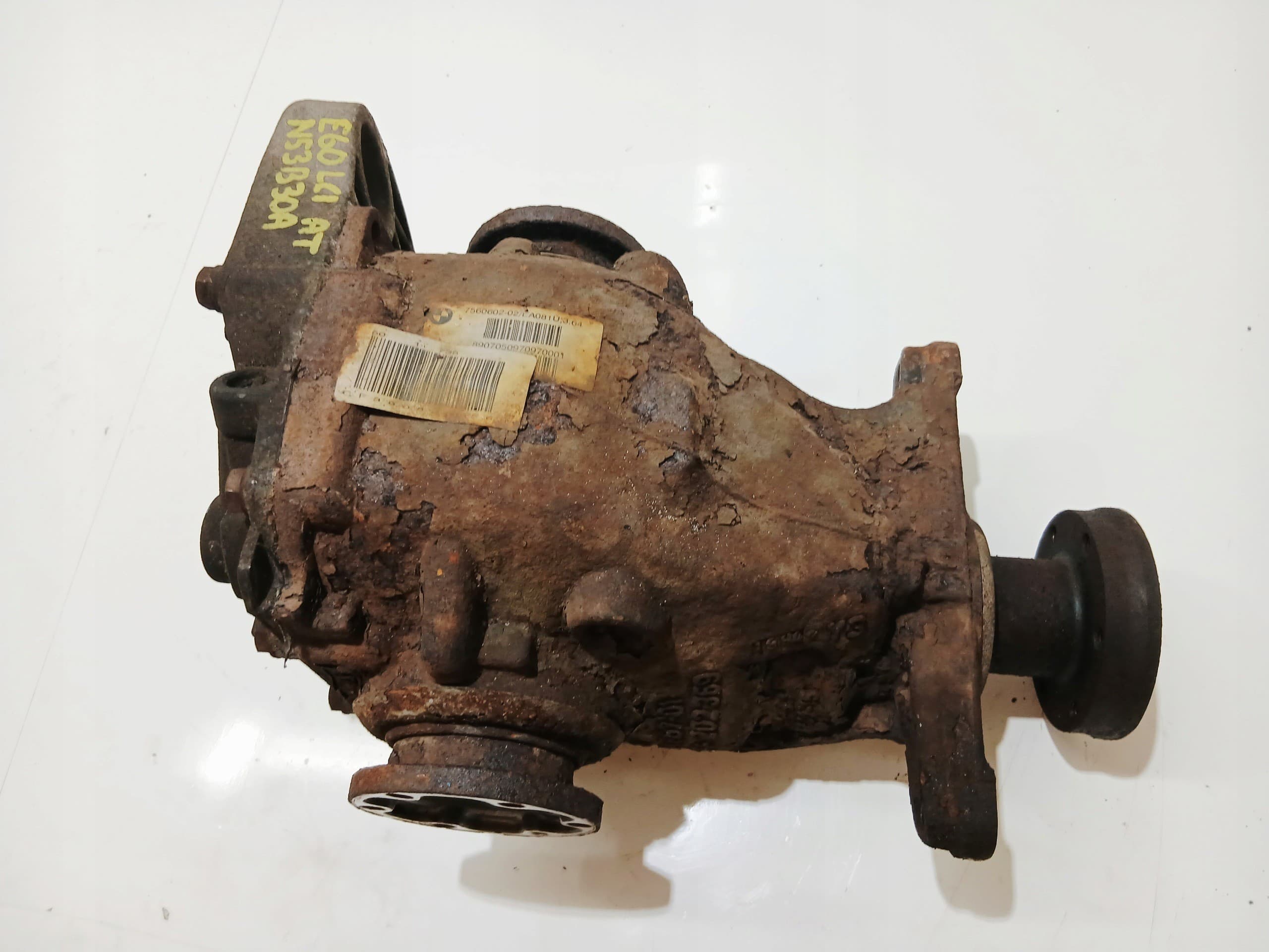 Puente diferencial BMW E60 E61 N53B30 AT 7560602 3.64 usado