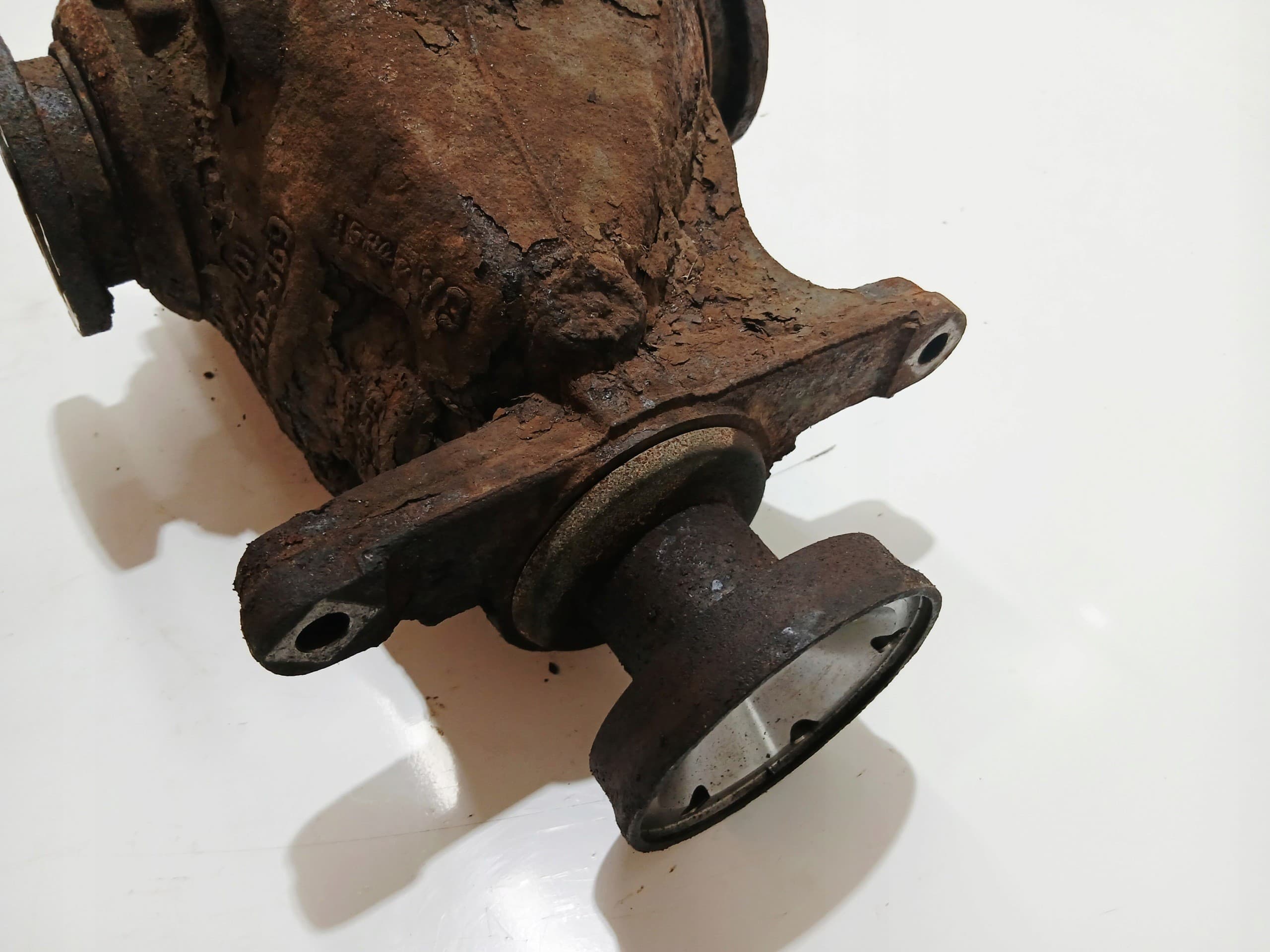 Puente diferencial BMW E60 E61 N53B30 AT 7560602 3.64 usado 2