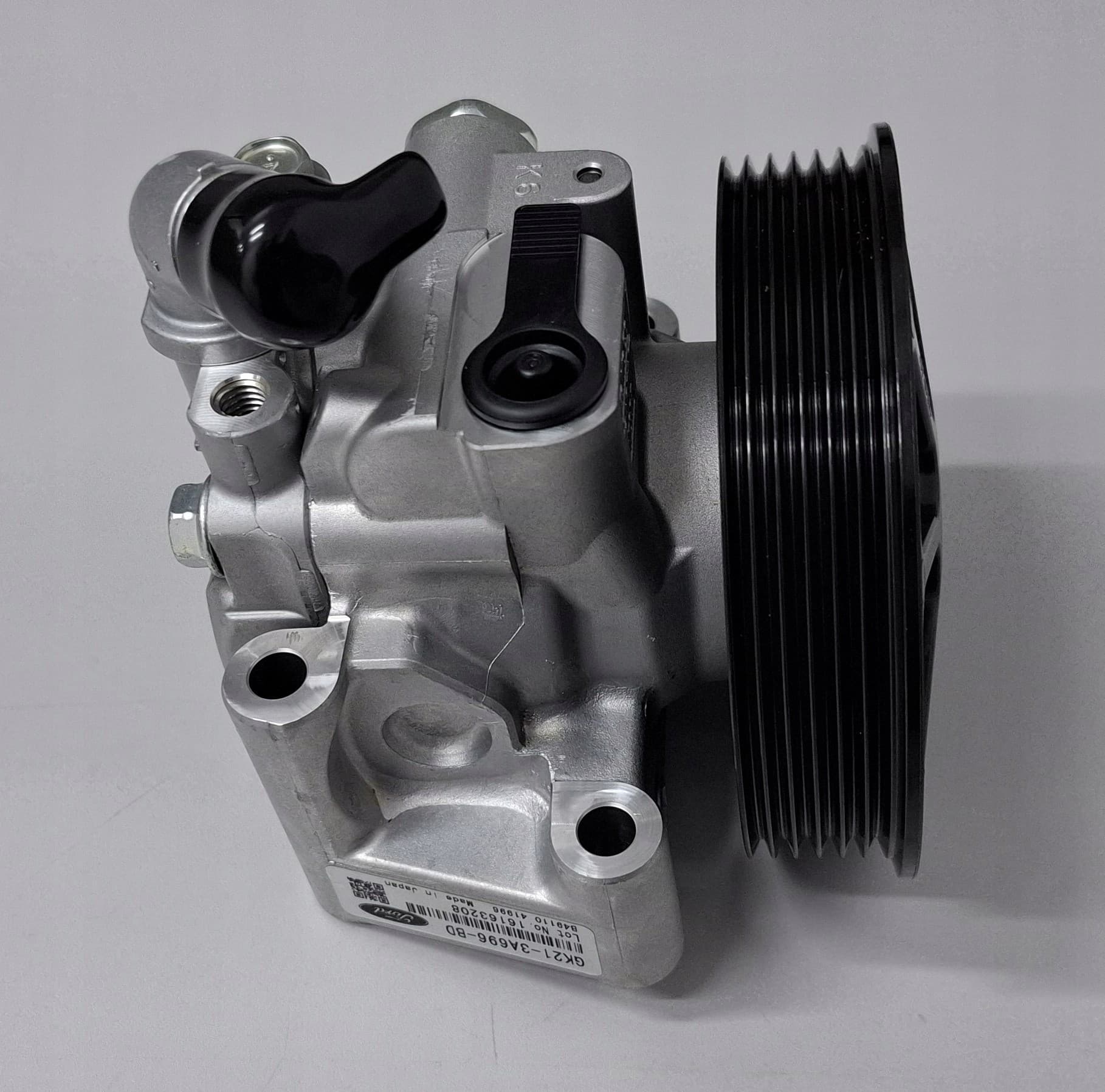 Bomba de Dirección Asistida Ford Transit MK4 2334385 nuevo 2