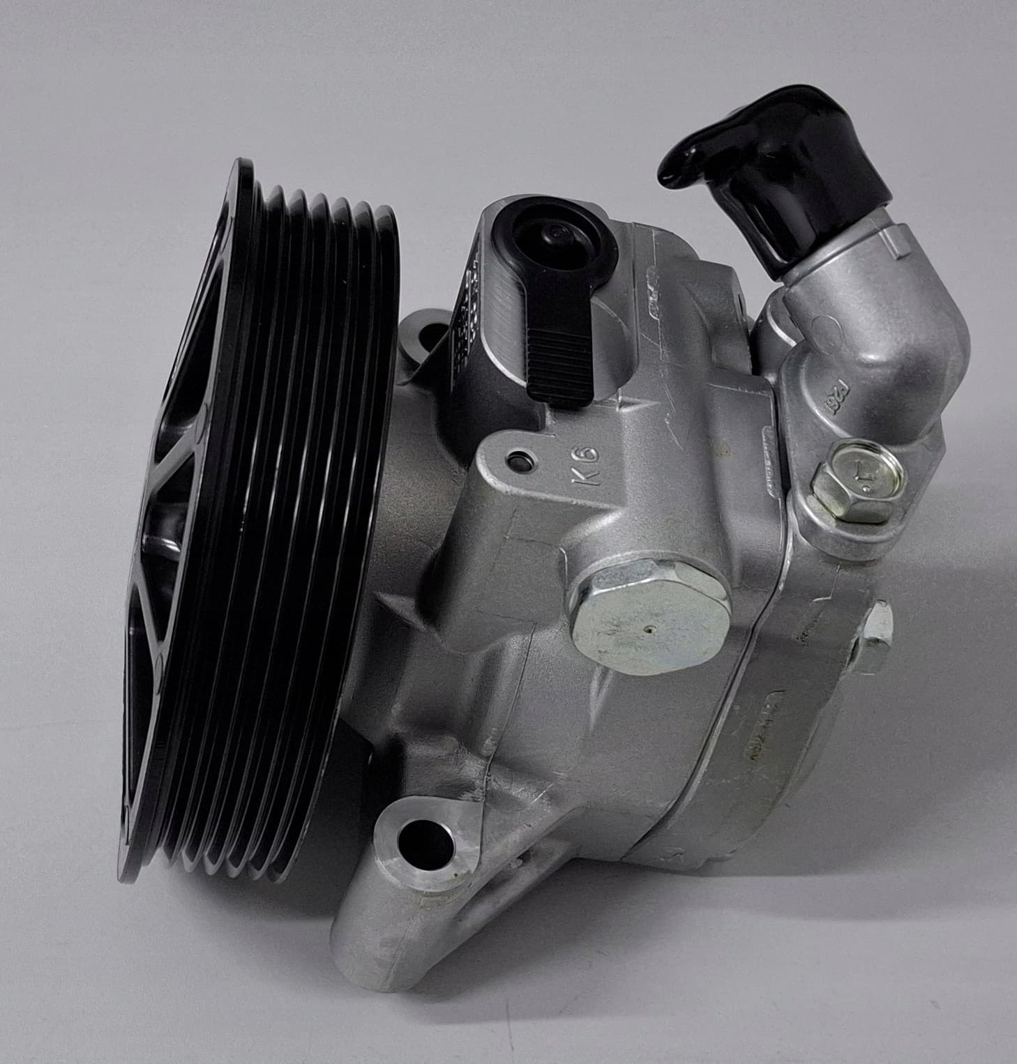 Bomba de Dirección Asistida Ford Transit MK4 2334385 nuevo 3