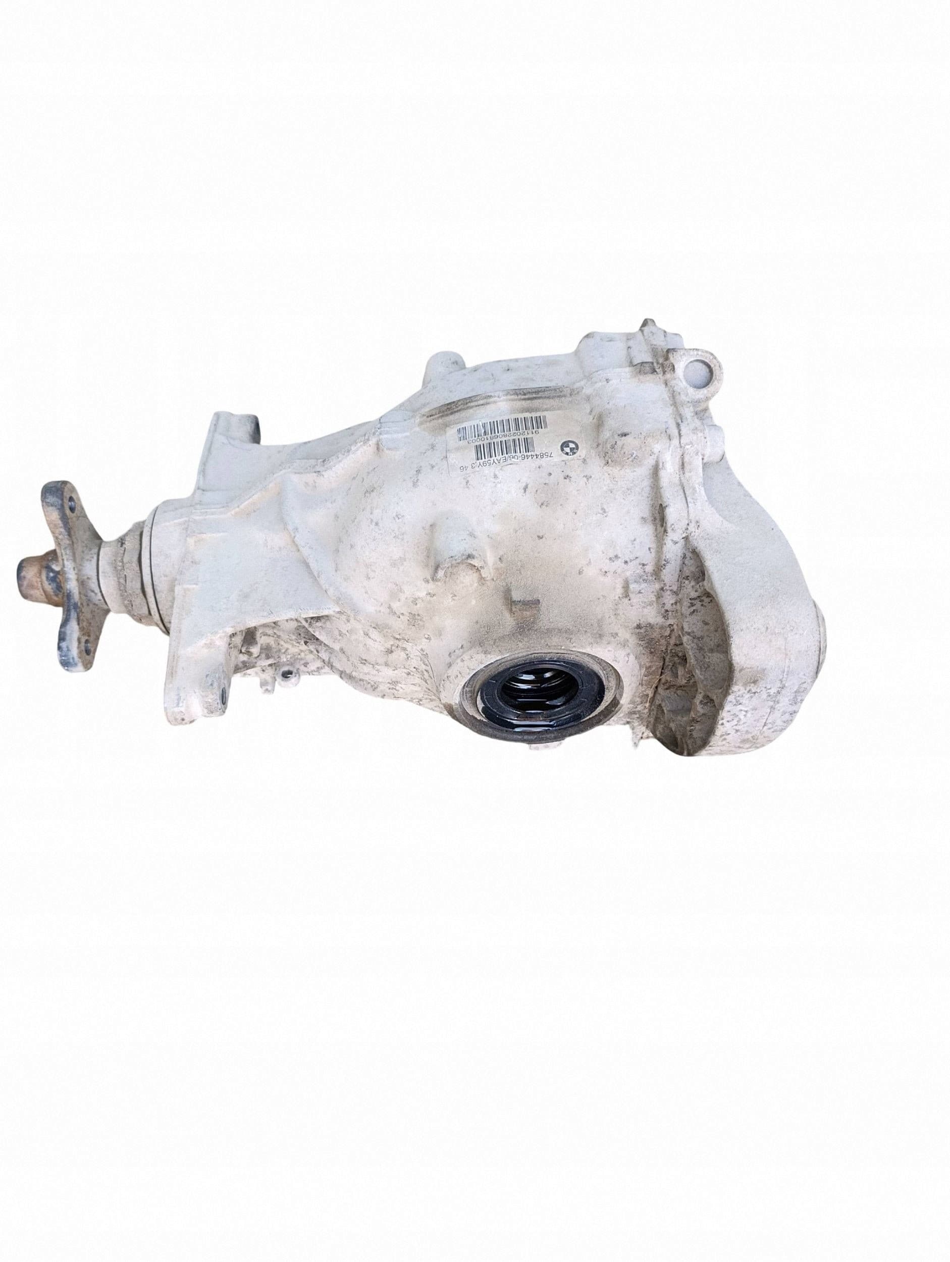 Diferencial Trasero BMW Serie 7 F01 F02 F03 F04 7584446 usado 3