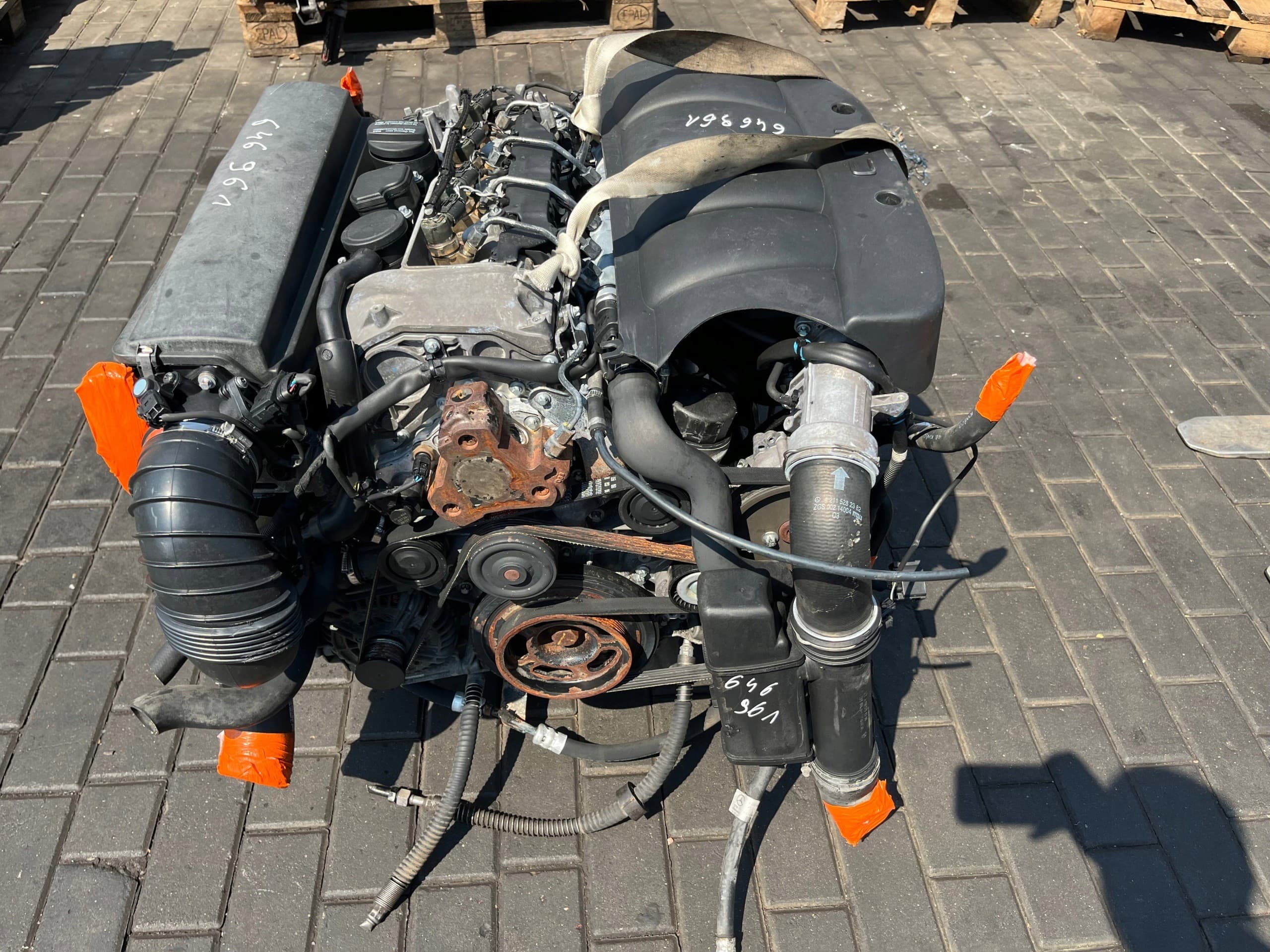Motor Completo Mercedes E W211 2.2 CDI 646961 usado 3