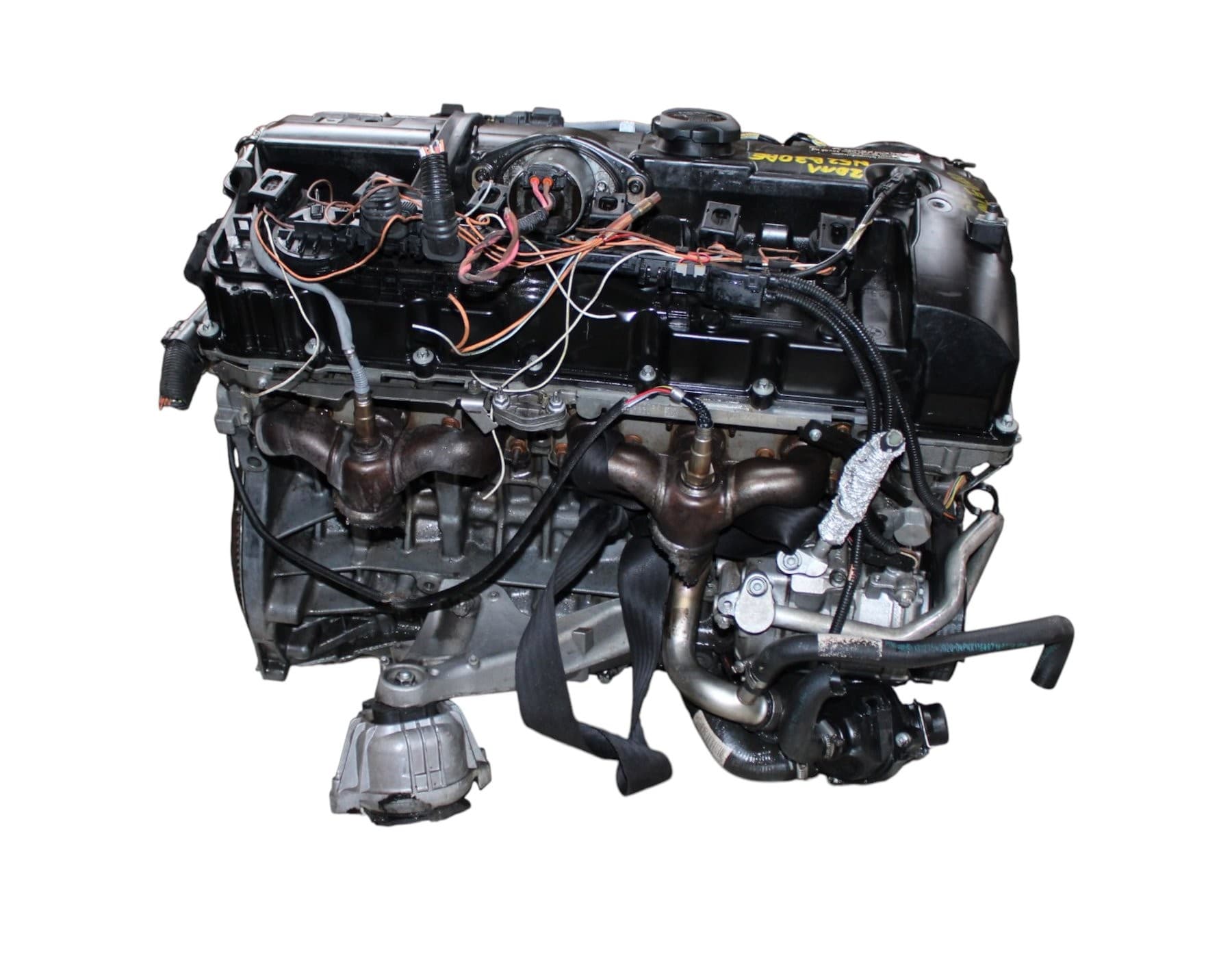 Motor de gasolina completo BMW Serie 5 E60 N52B30AE usado 4