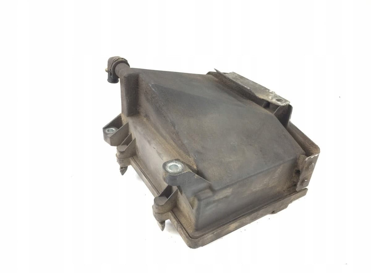 1516040 Scania Carcasa del filtro de ventilación del cárter usado 4