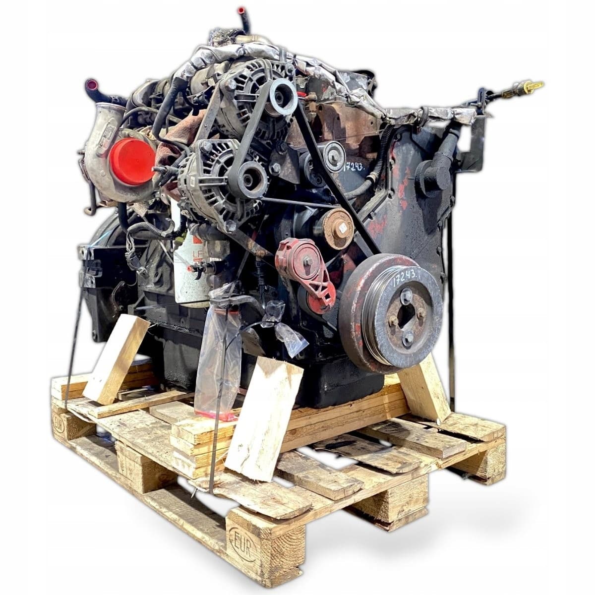 Motor ISLG320 Solaris usado 6
