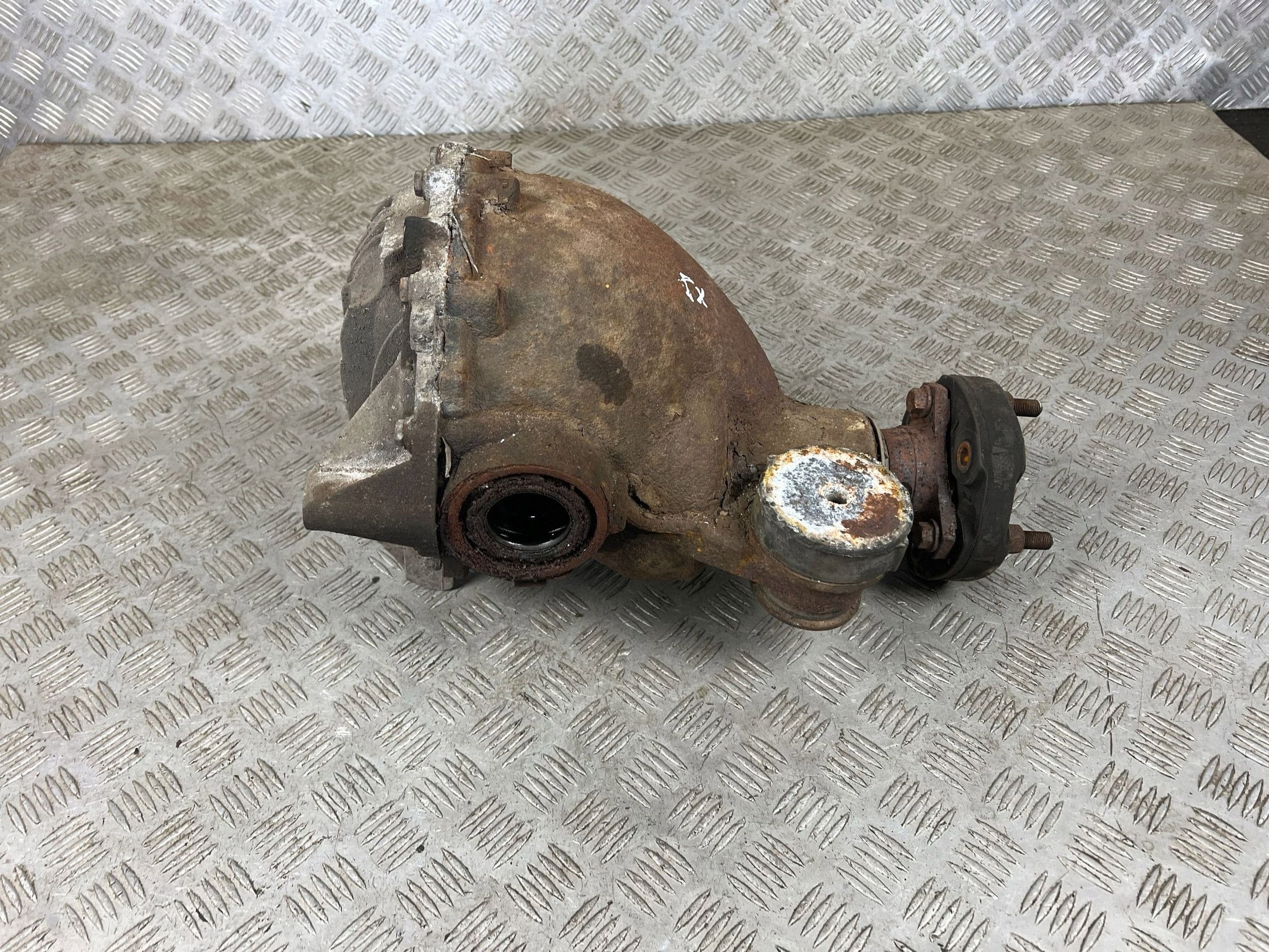 Diferencial Trasero Jaguar XJ X350 2008 VR6R8W4025A2 usado