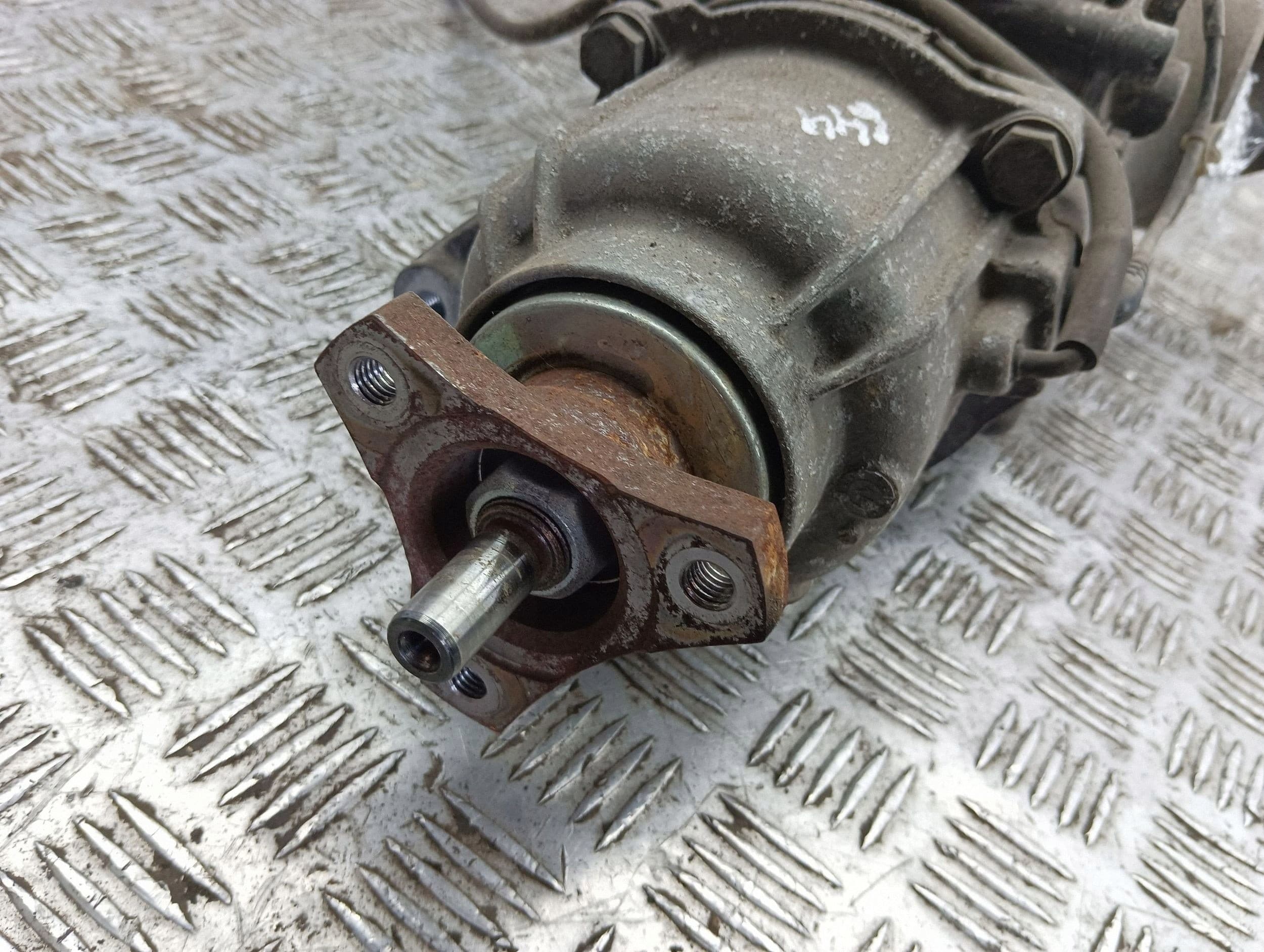 Diferencial trasero Mini Cooper Countryman R60 980347809 usado 3