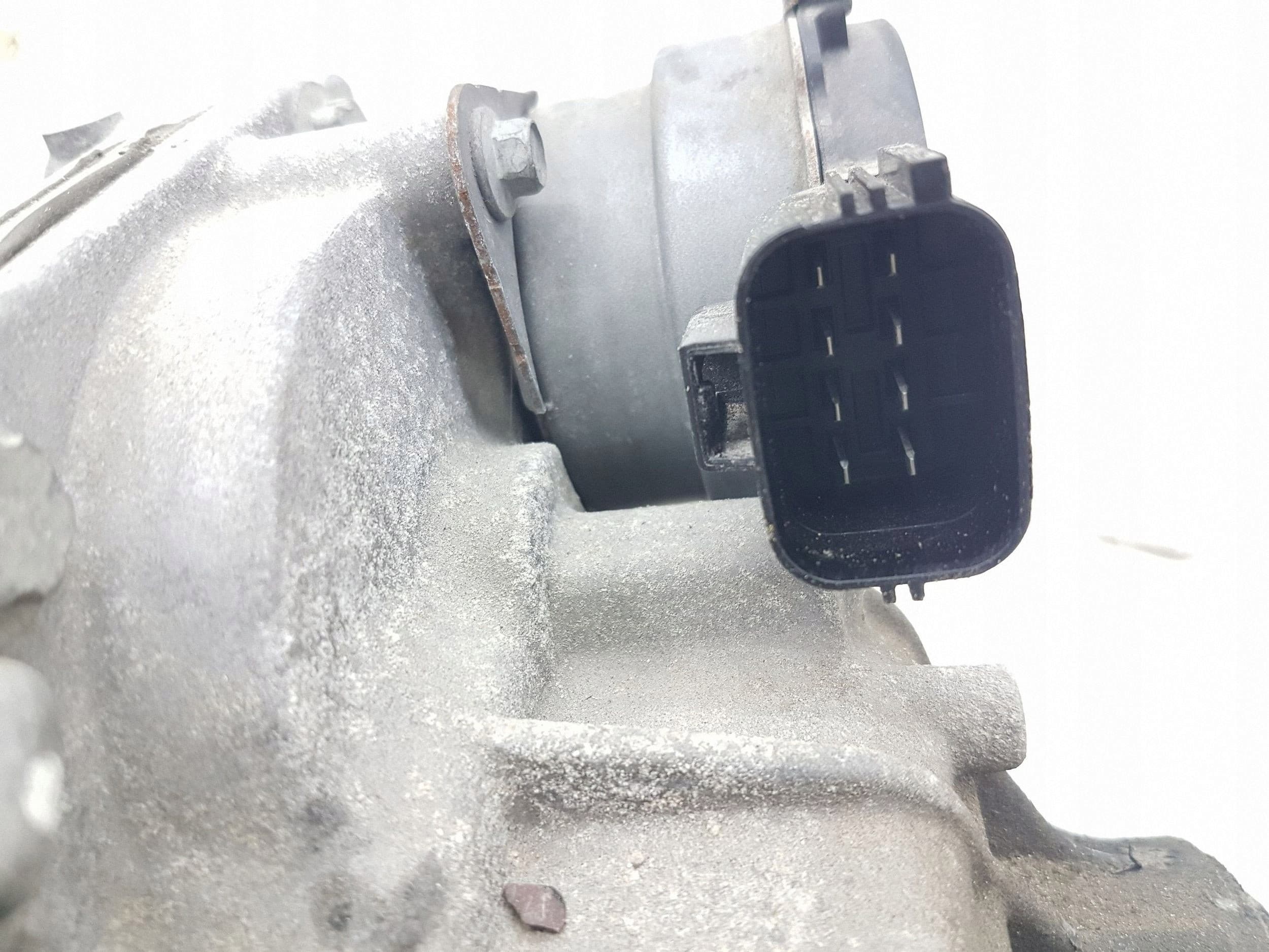 Diferencial Trasero Ford Escape IV usado 2