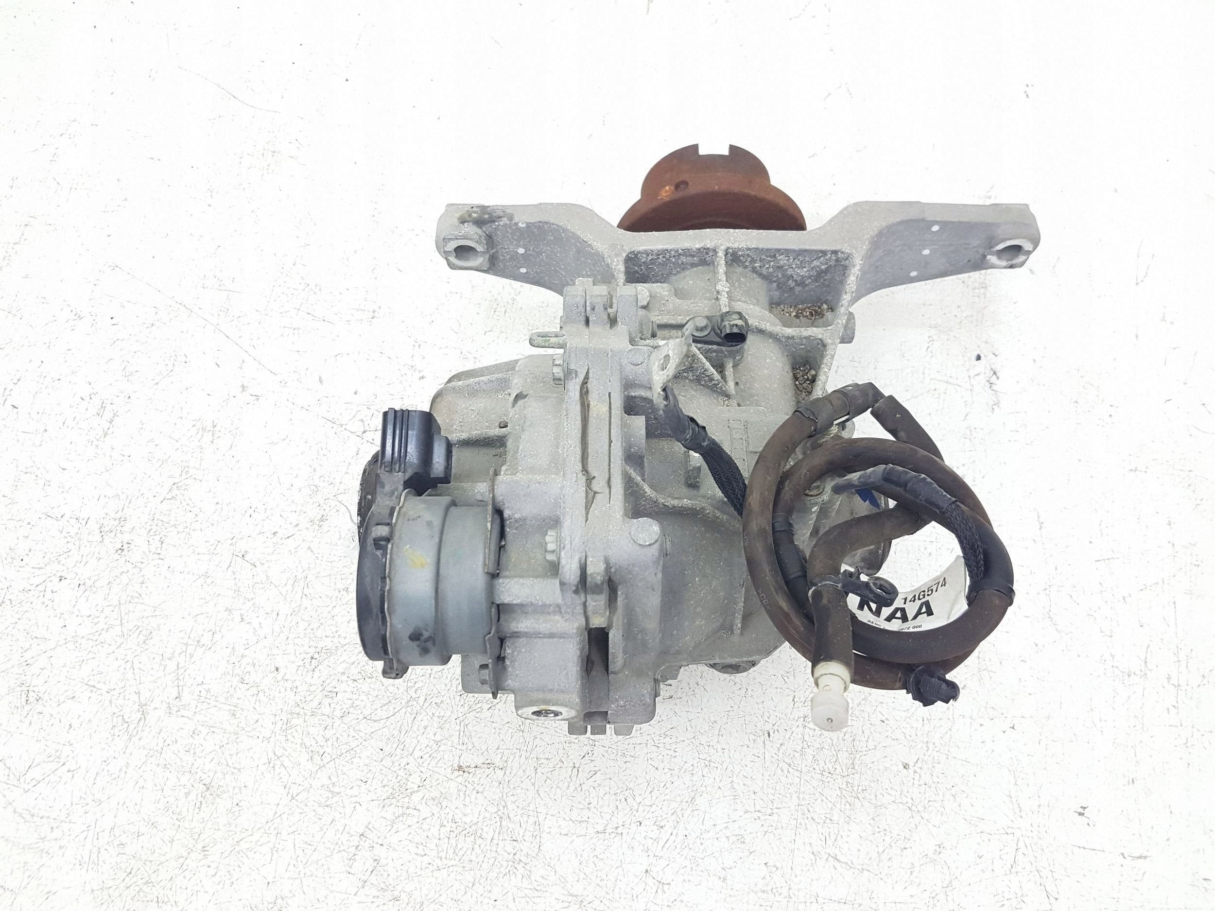 Diferencial Trasero Ford Escape IV usado 4
