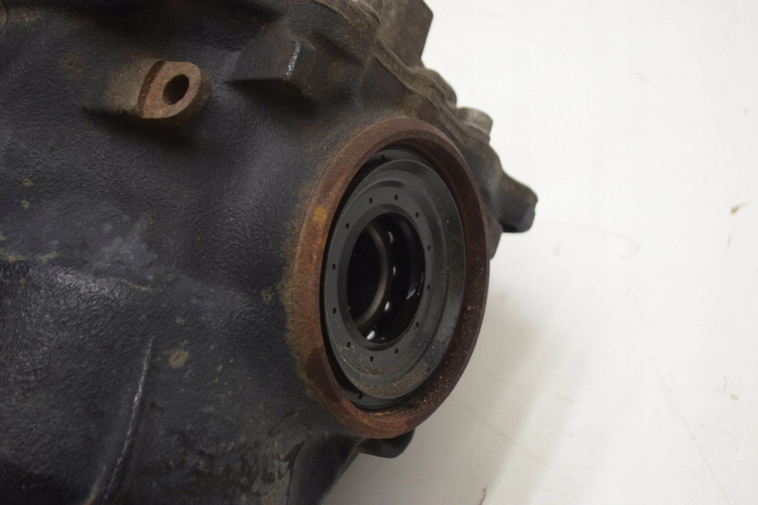 Diferencial trasero BMW X3 G01 8655048 usado 7
