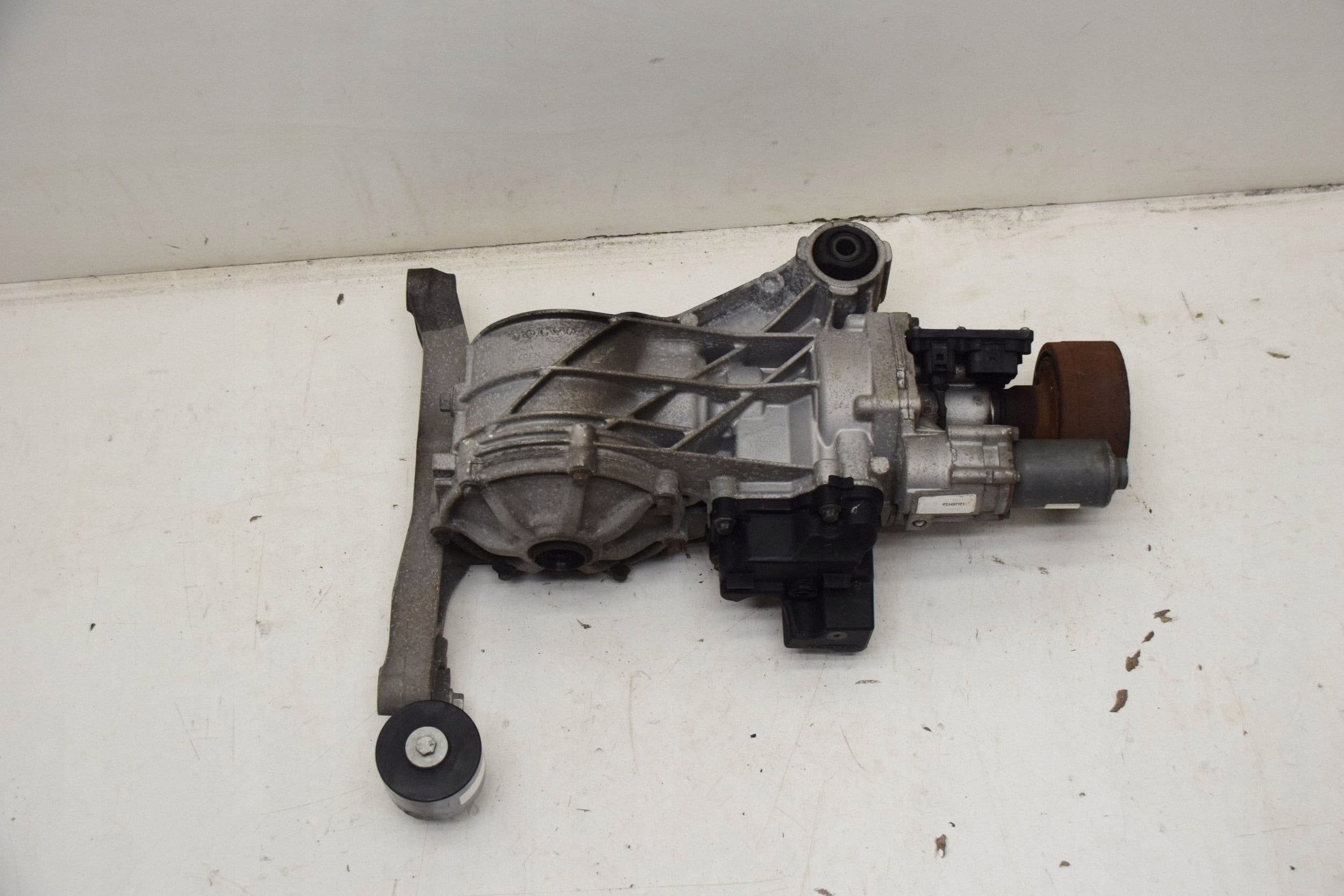 Diferencial trasero Volvo XC90 31437121 usado 7