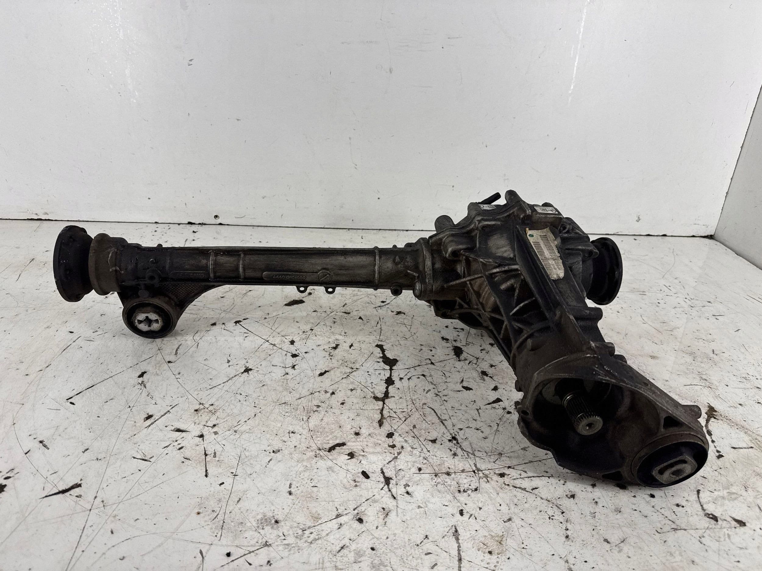 Diferencial delantero Porsche Cayenne (92A) 2011 usado 2