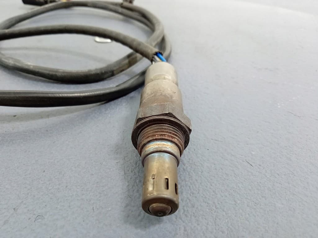 Sensor Lambda 5 Pines Skoda Rapid 1.6 TDI 04L906262S nuevo 3