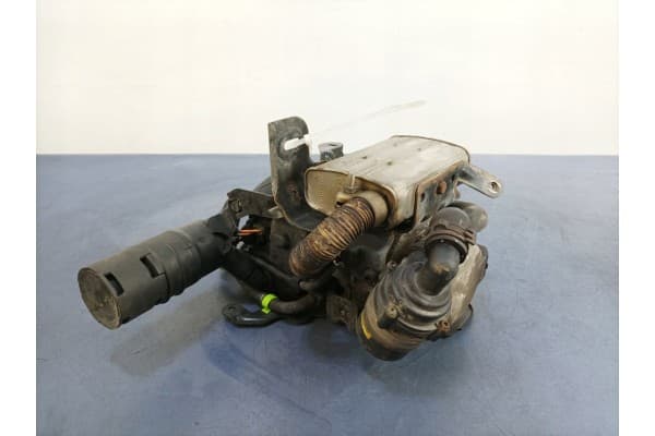 VW Touran y Webasto 1K0815005GD usado