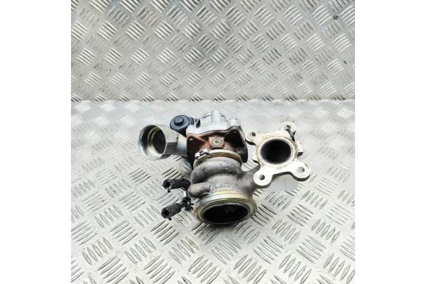 Turbina Audi A1 II 82A 1.0 TSI 04C145703H 2019 usado 2