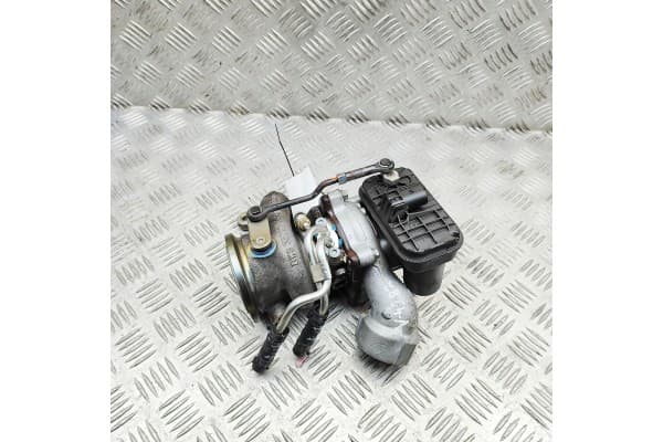 Turbina Audi A1 II 82A 1.0 TSI 04C145703H 2019 usado 5