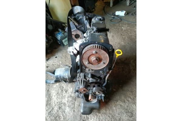 Motor Nissan Primera P11 2.0 TD usado 2