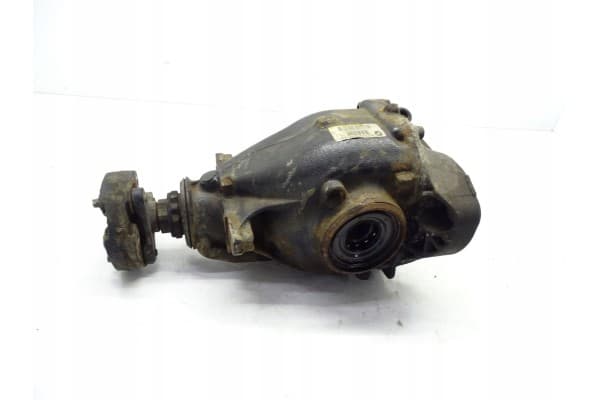 Diferencial BMW Serie 2 F22 F30 2.81 7603759 usado 3