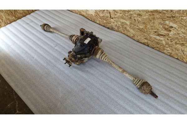 Diferencial trasero BMW Serie 3 E46 1428796 usado 2