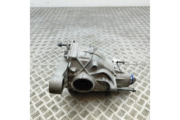 Reductor Trasero BMW X6 (G06) 3.0L 219 kW 2023 usado 6